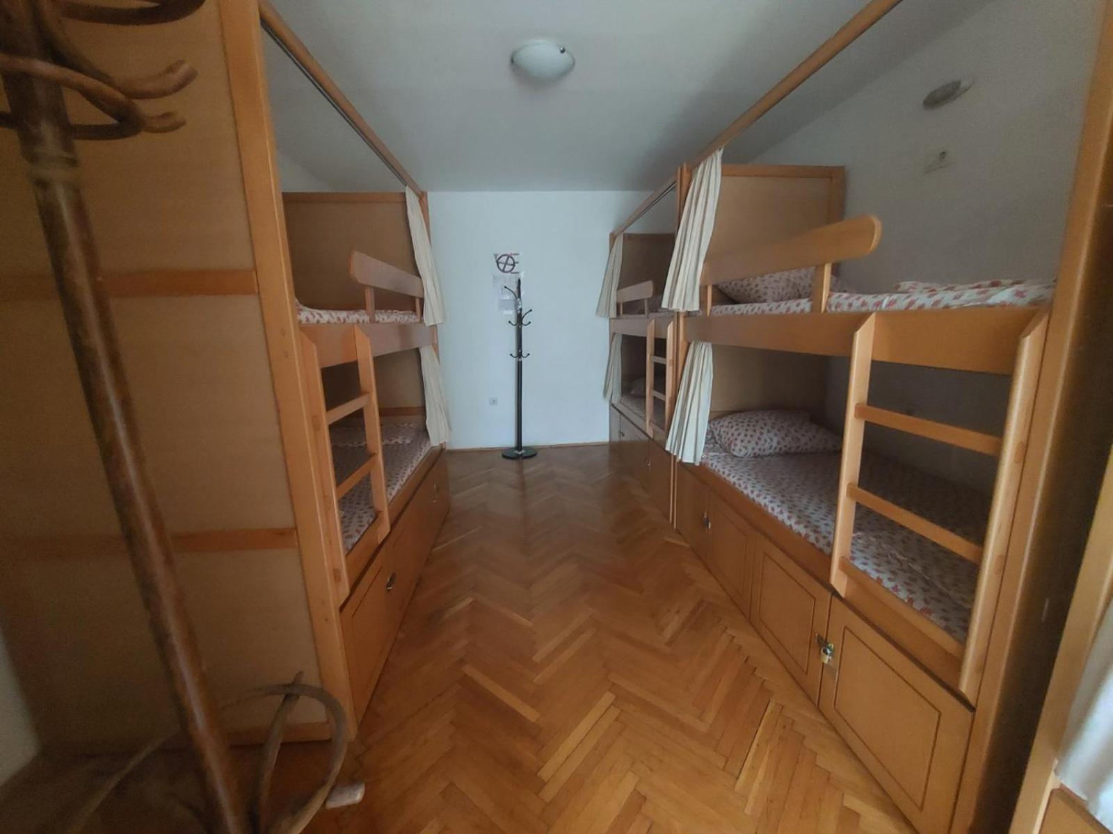 Hostel Valentin 2