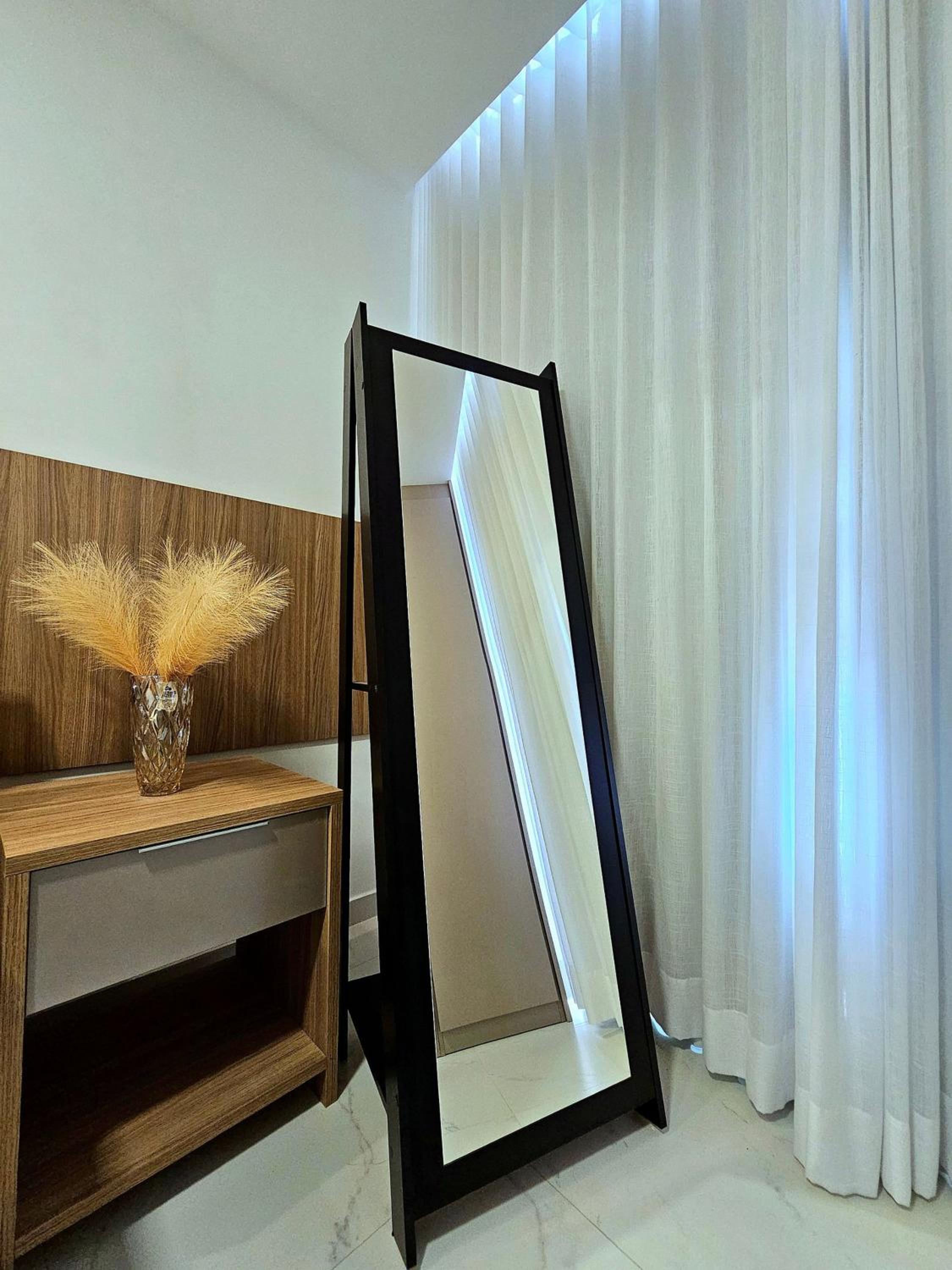 Edifício Porto City, estrutura completa no centro de Porto By HM