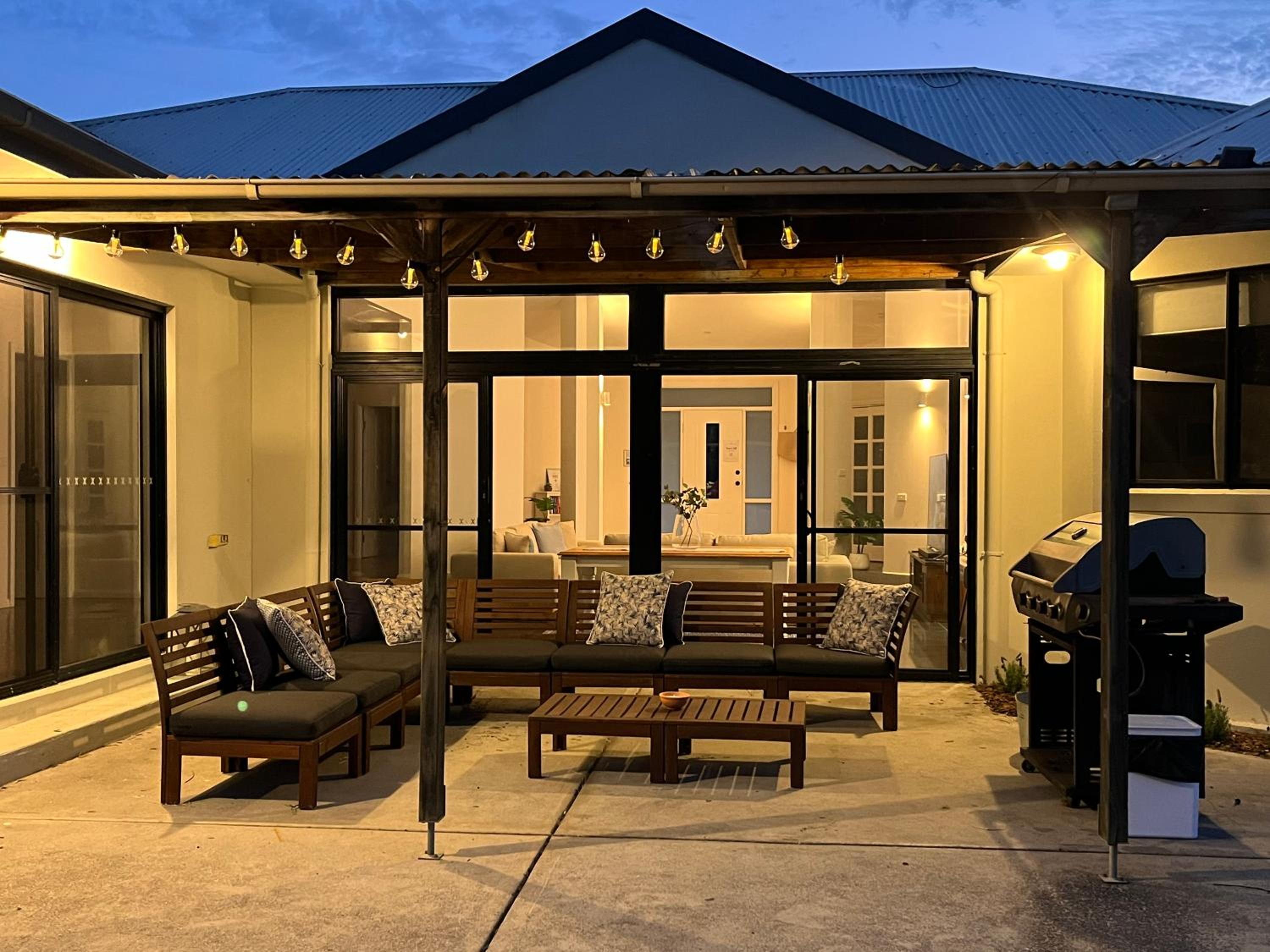 The Ranch - Coastal Farmhouse bringing family and friends together
