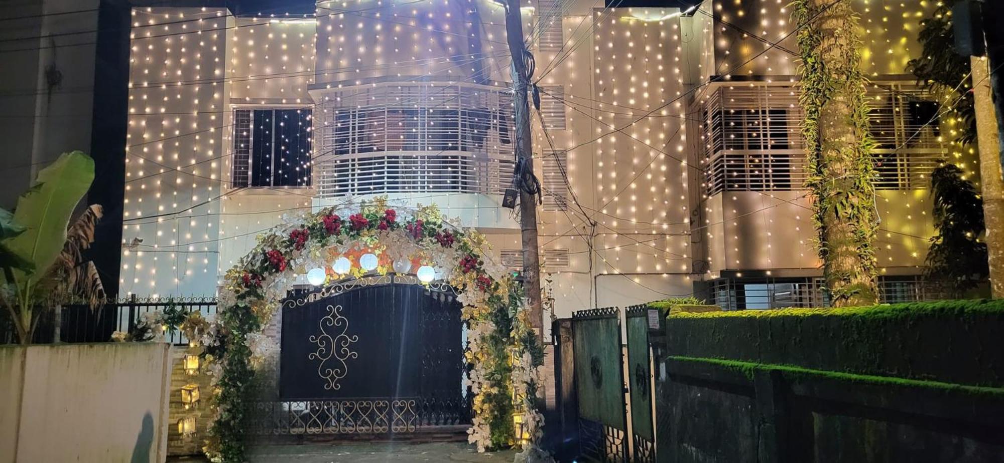 Alom Manzil - 4 Bedroom Family Home