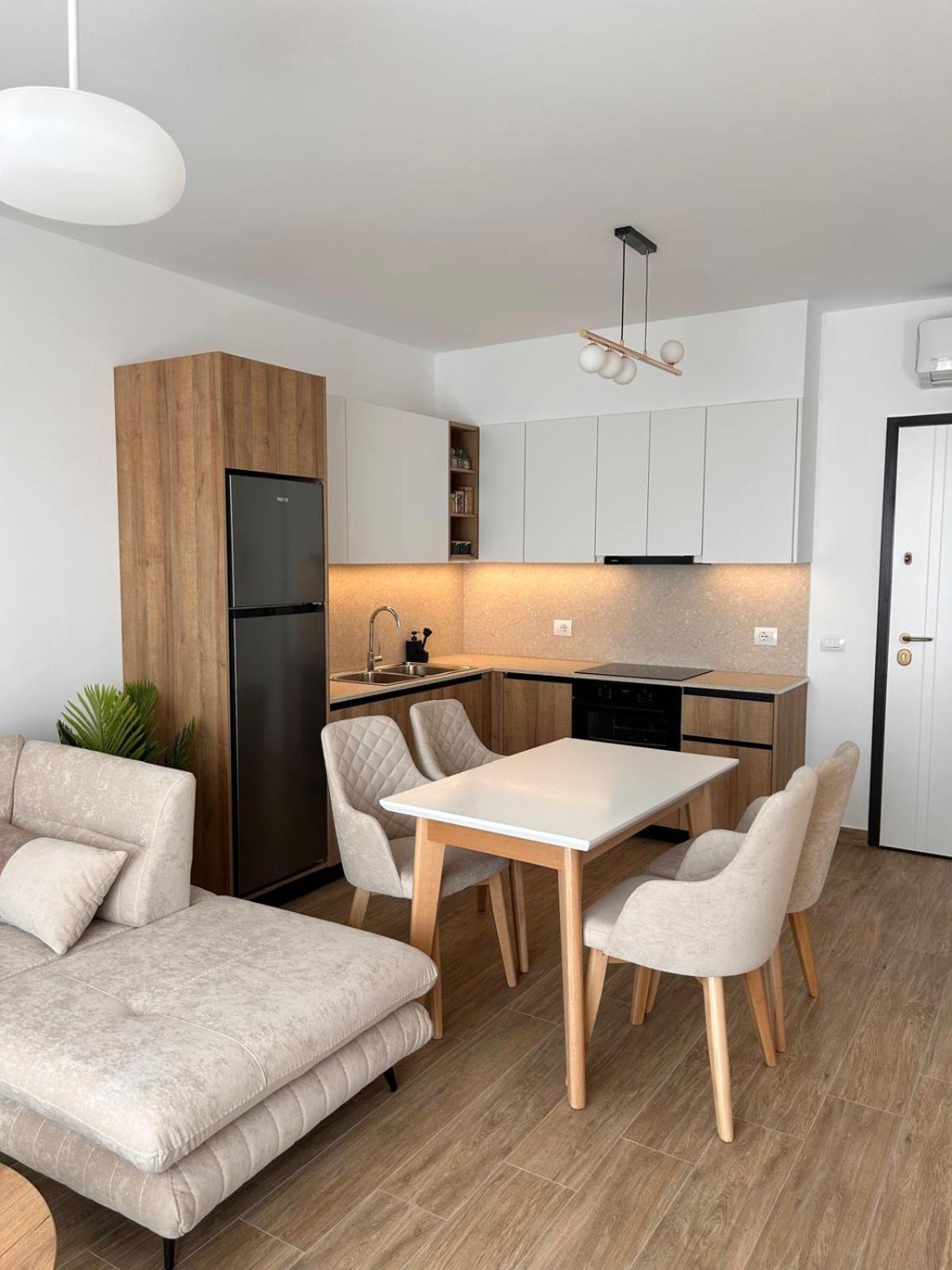 Nushi Apartments