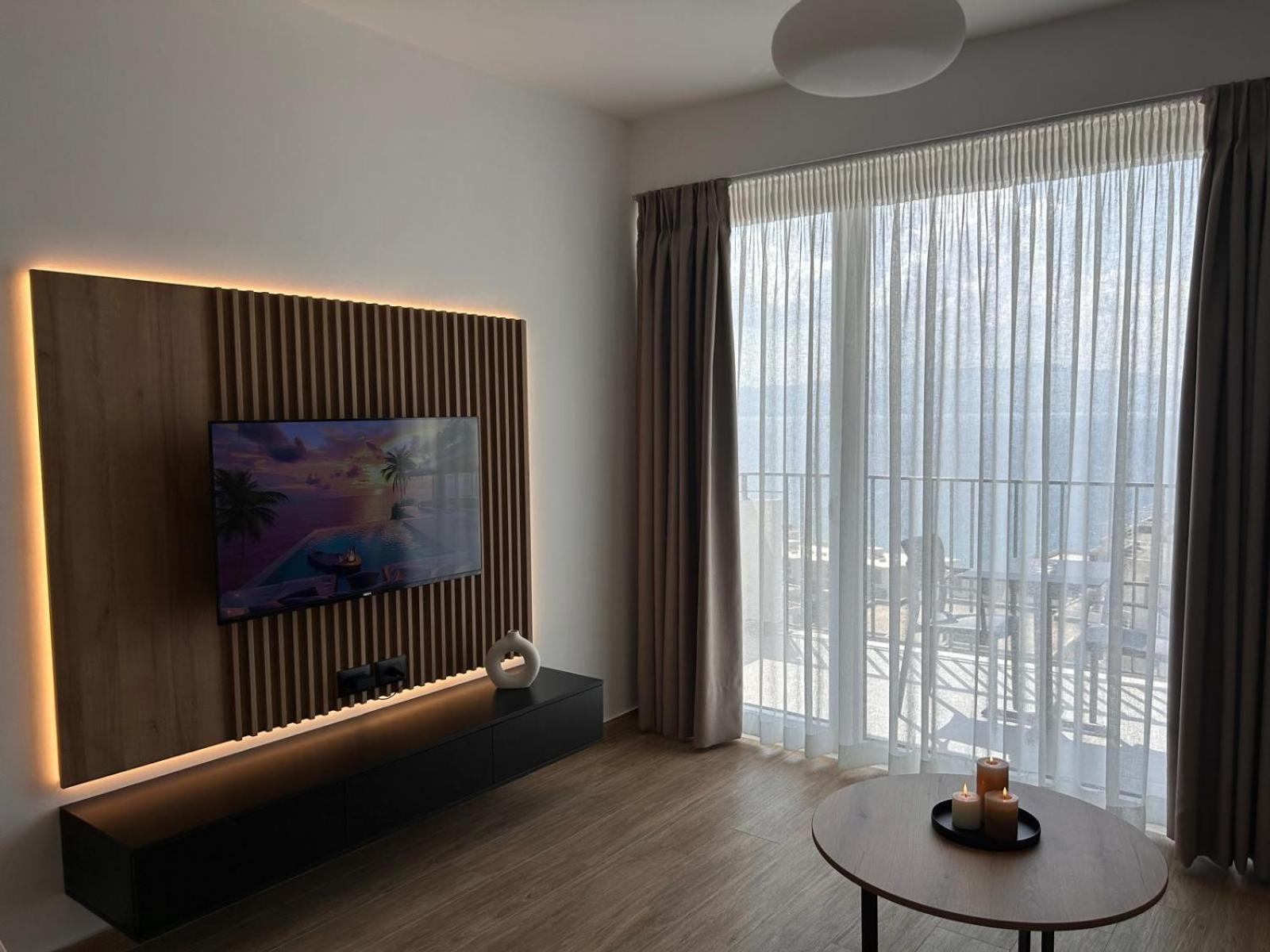 Nushi Apartments