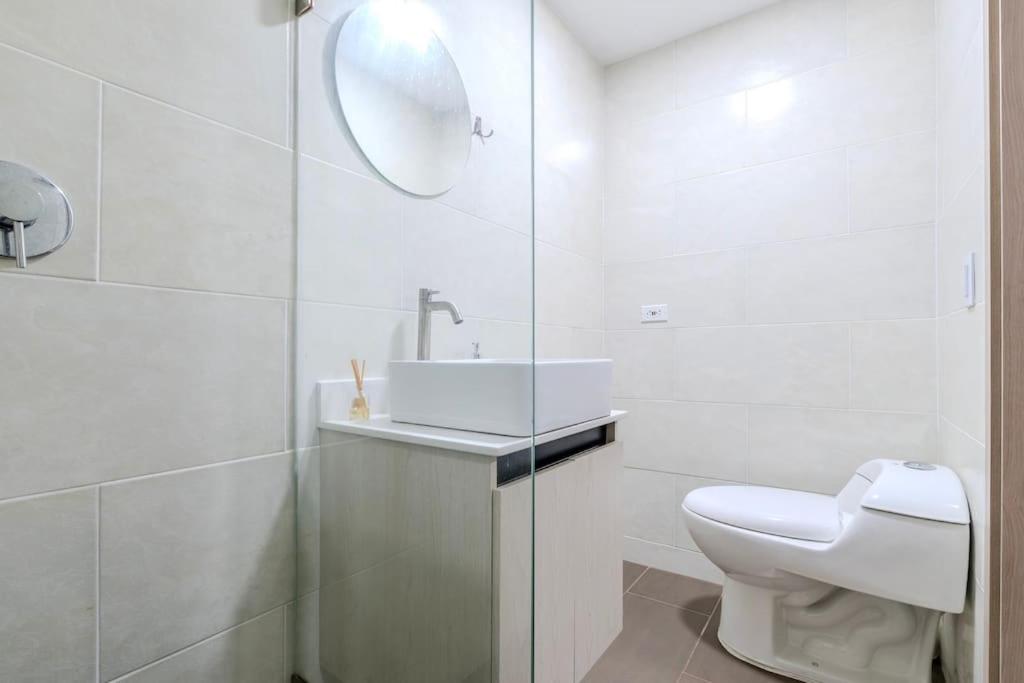 Apartamento en maravilloso Laureles con piscina 801