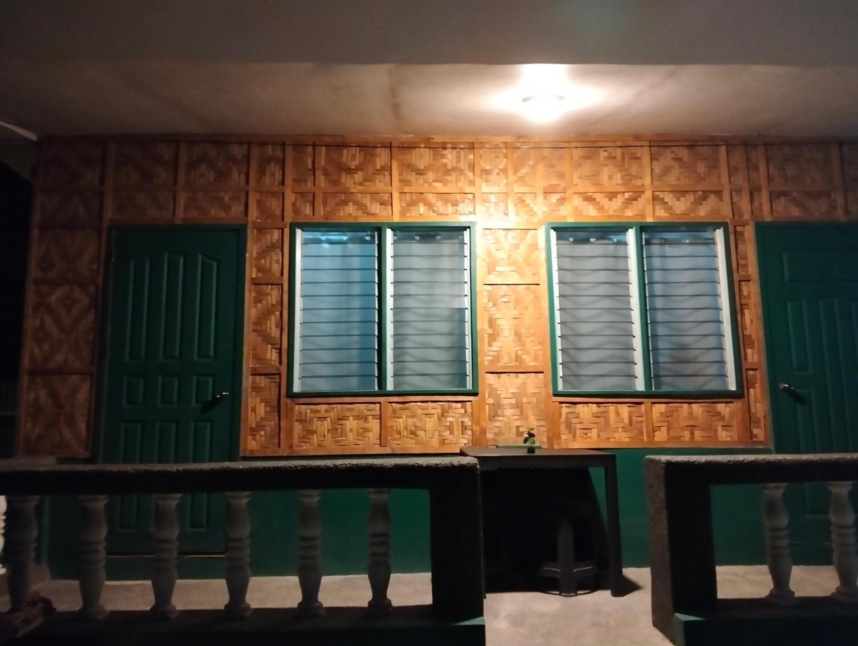 Moonlight Seaside Apartments Liloan Cebu