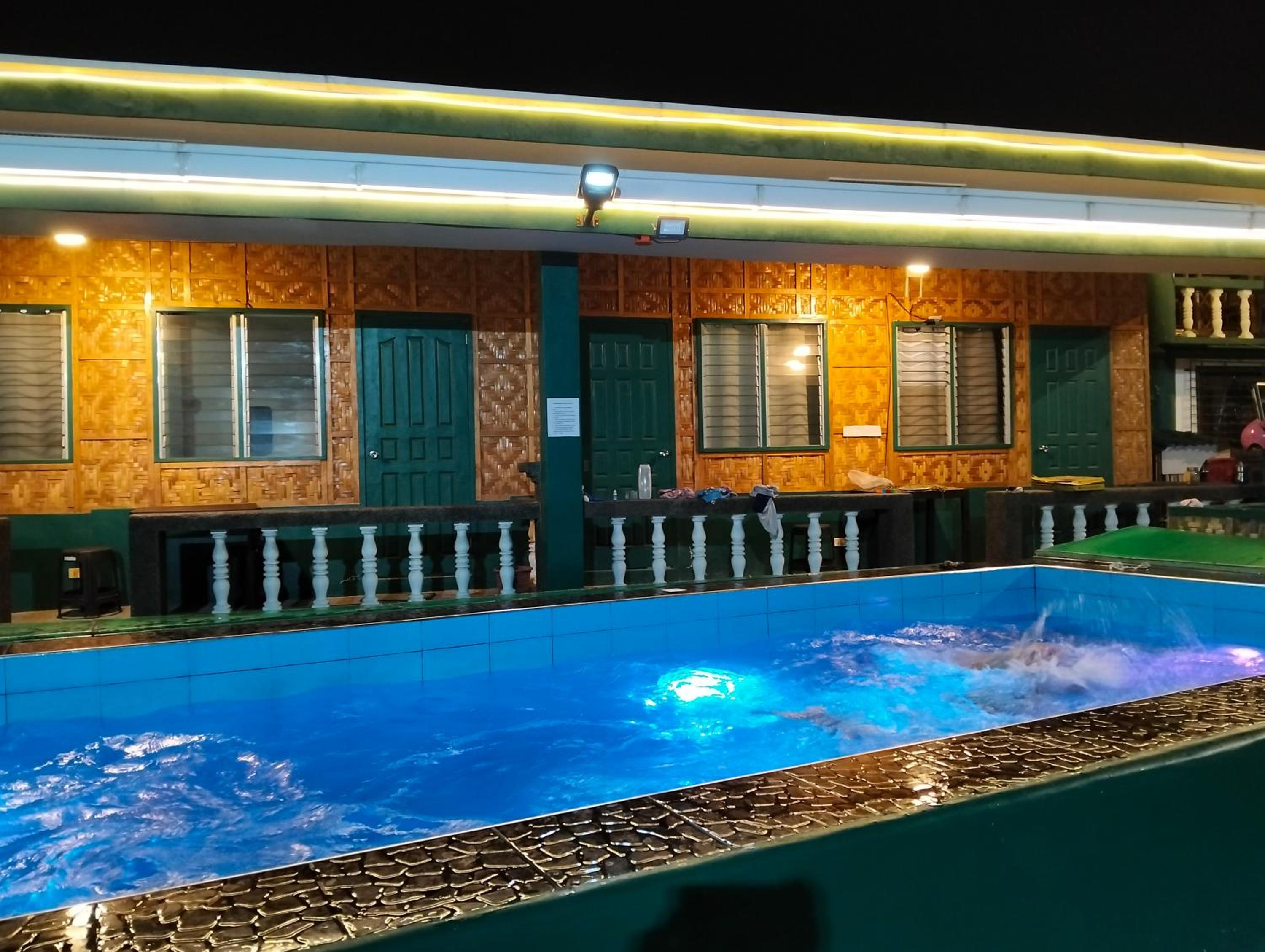 Moonlight Seaside Apartments Liloan Cebu