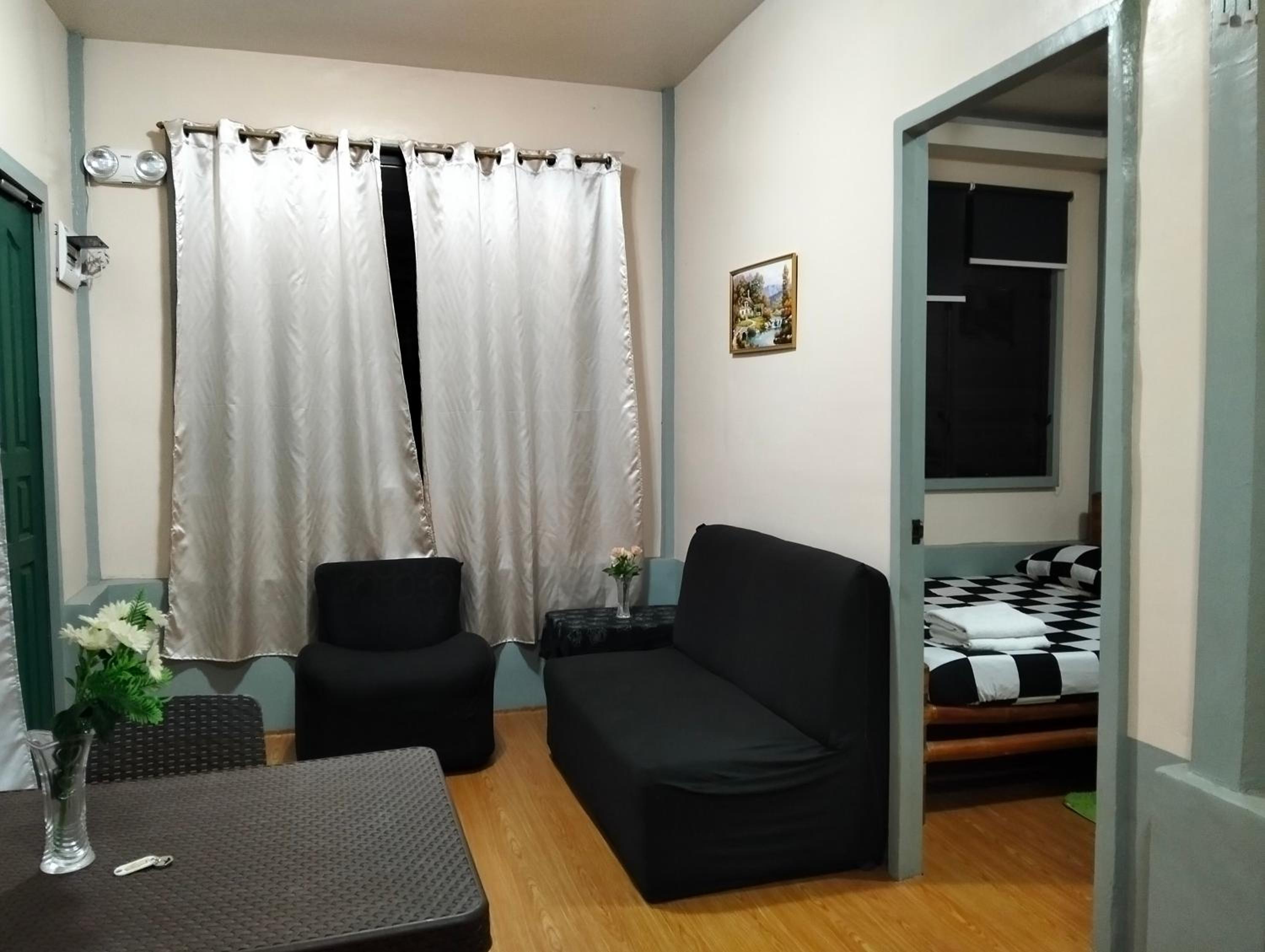 Moonlight Seaside Apartments Liloan Cebu