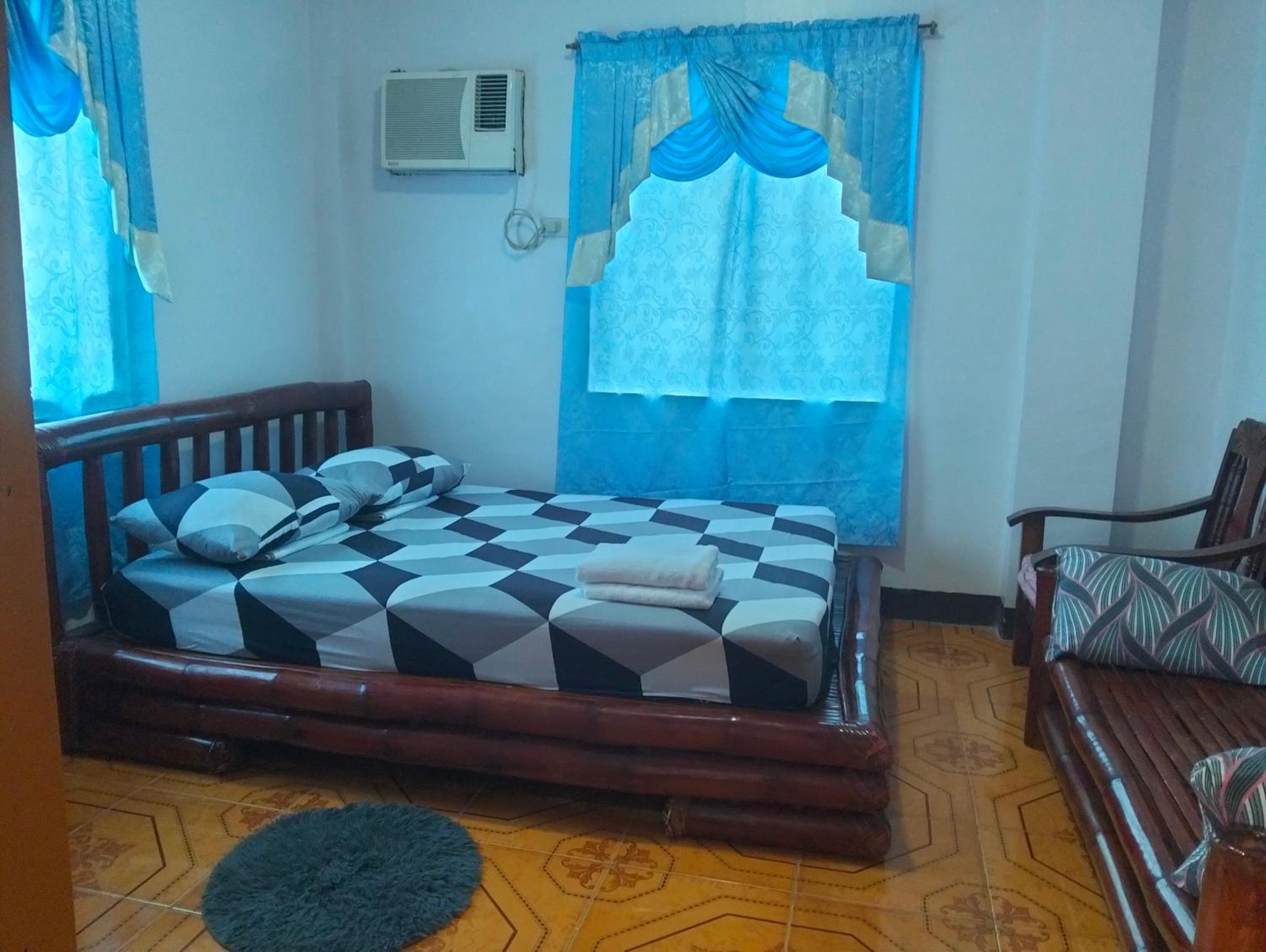 Moonlight Seaside Apartments Liloan Cebu