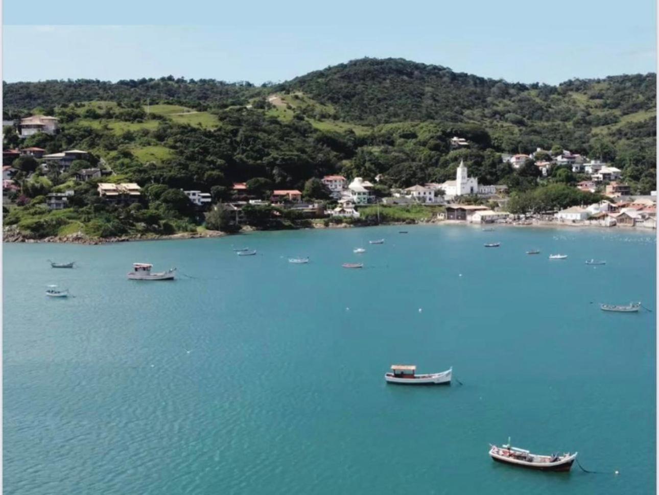 Apartamento na praia Garopaba San Pietro Apto 201