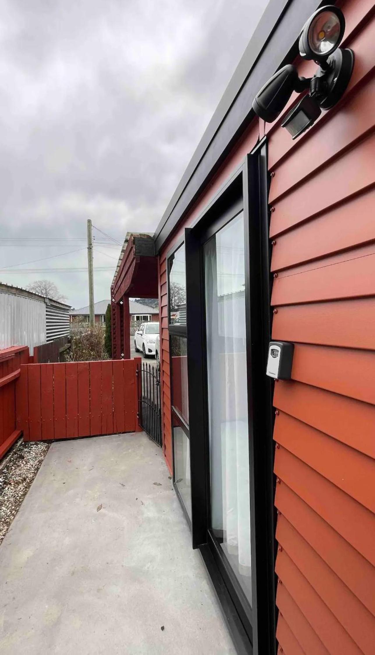 Tiny Home in Mosgiel view 2