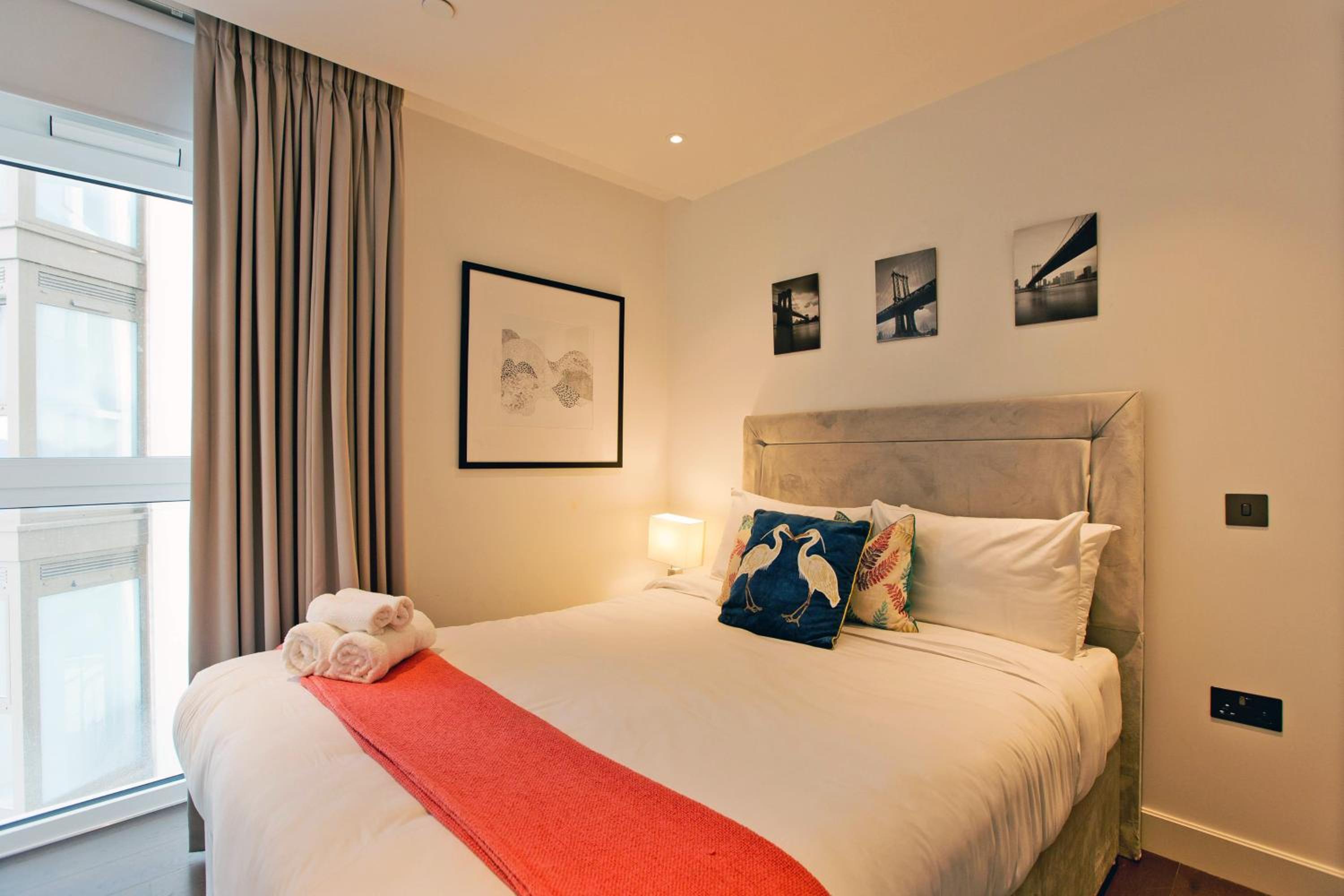 Fabulous Westfield 2 bed