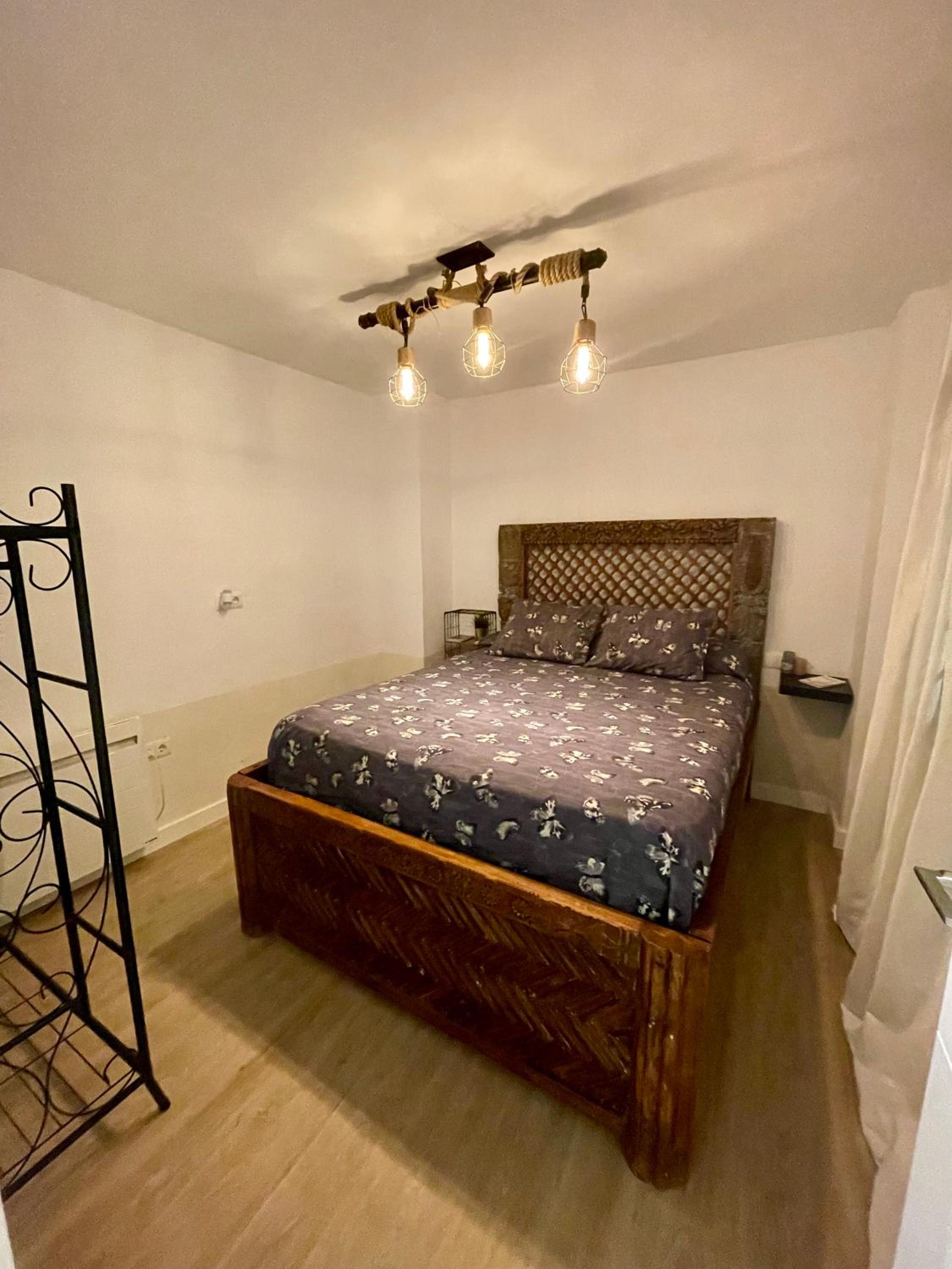 Apartamento y habitación doble independiente a 10 minutos de centro de Granada view 5
