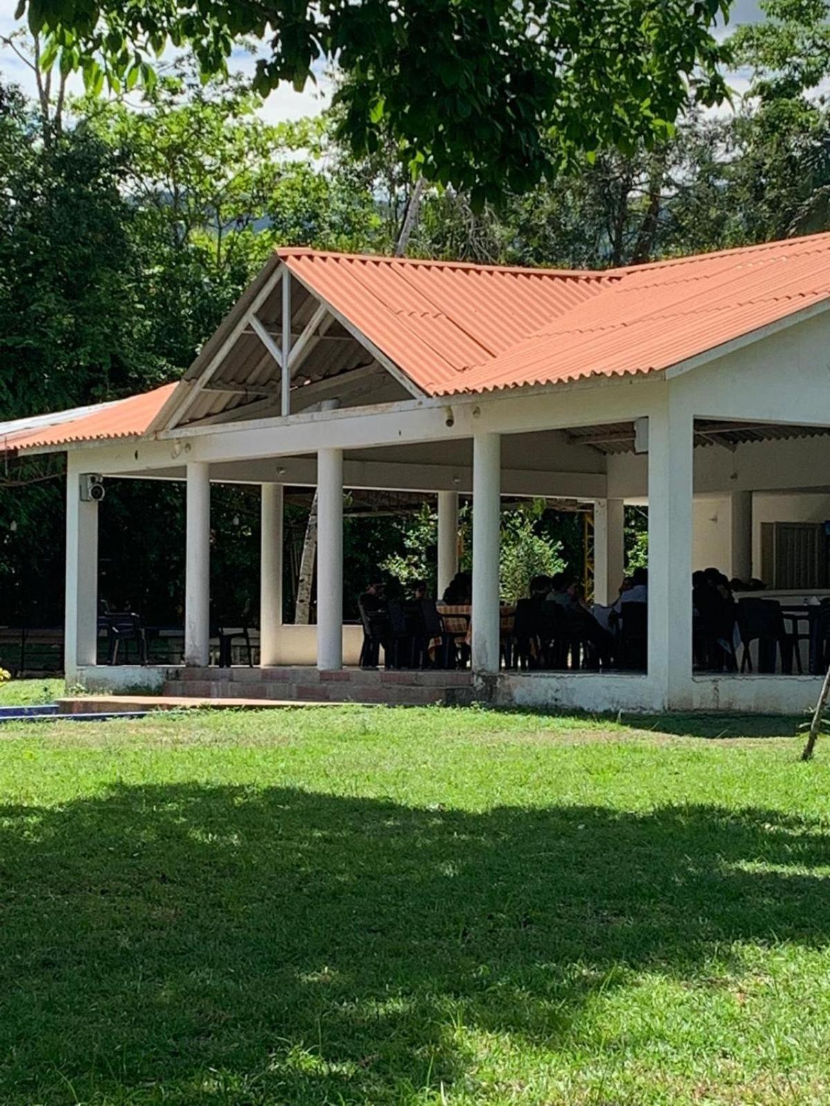 Tesoro Paradise