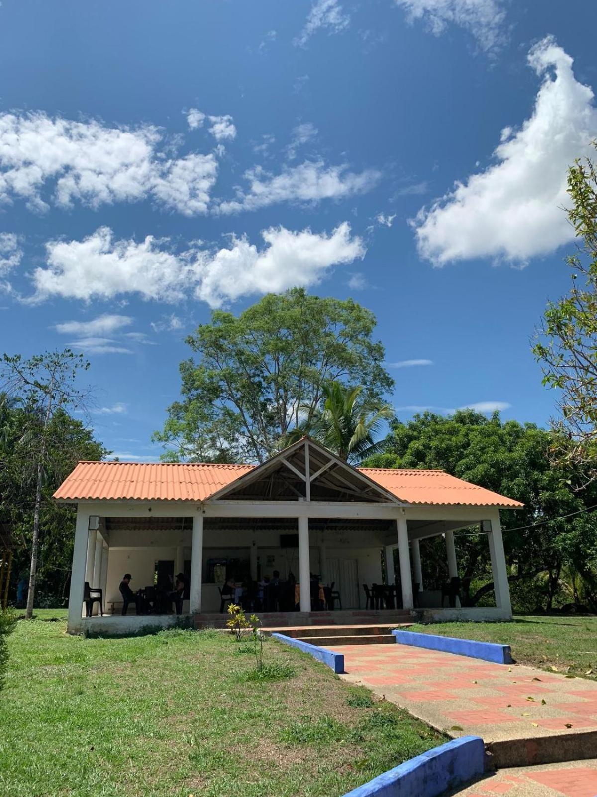 Tesoro Paradise