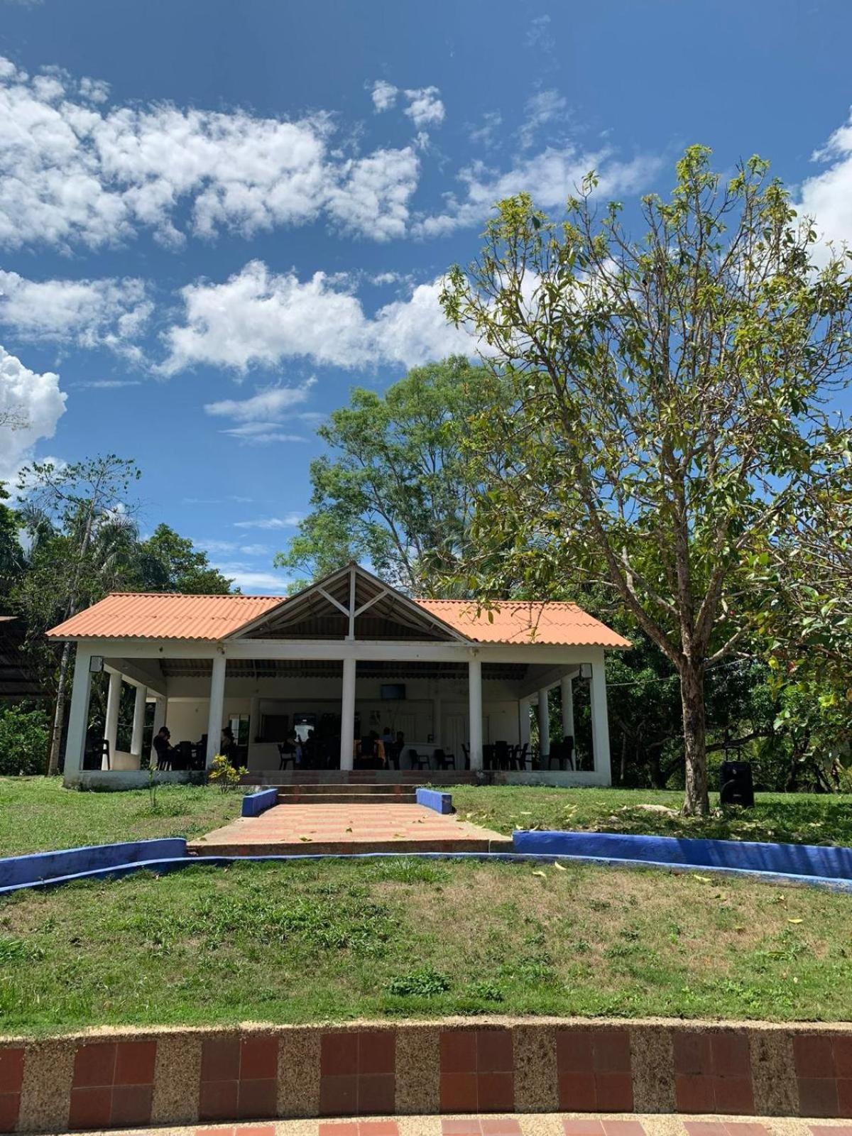 Tesoro Paradise
