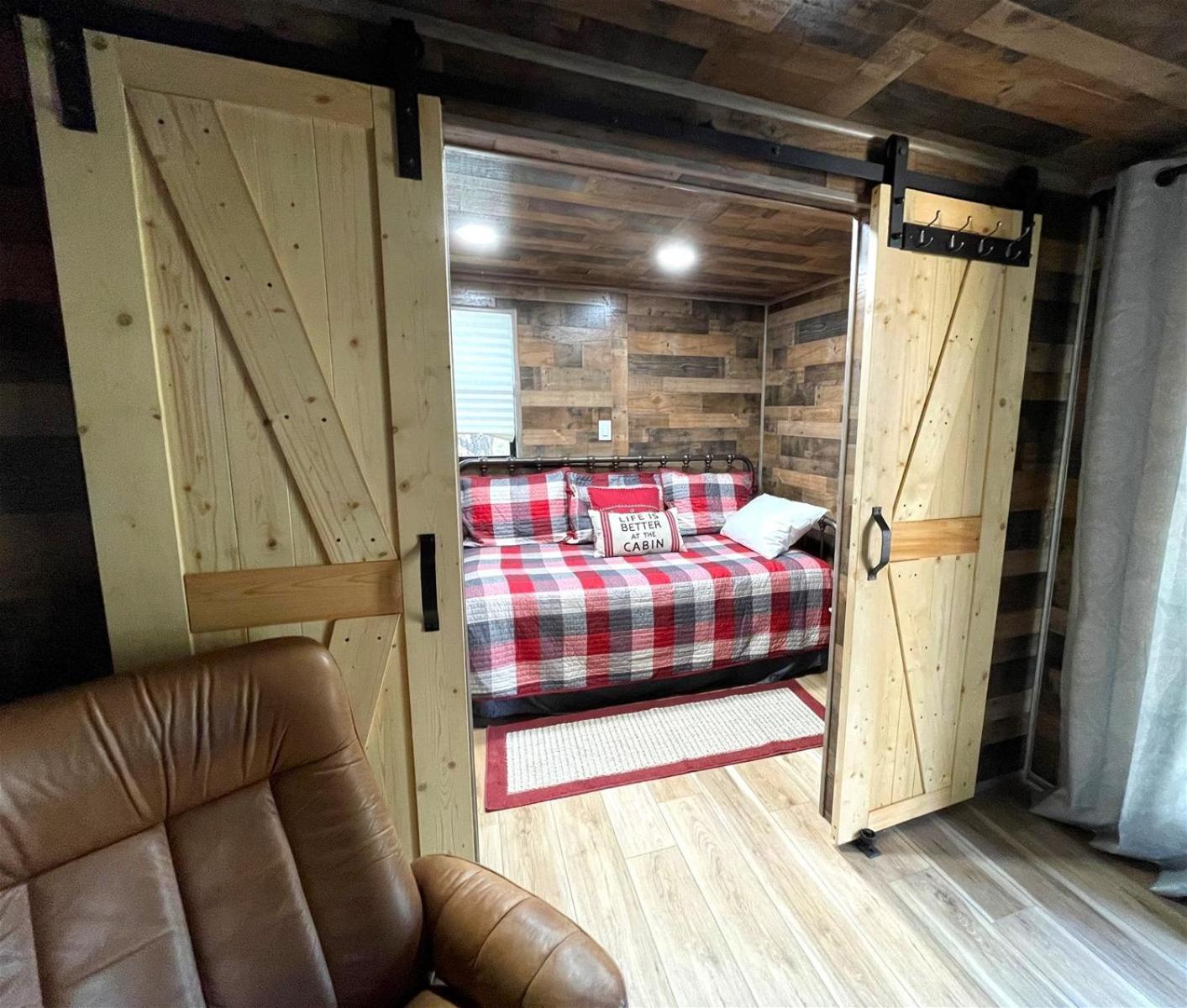 Great Little Cabin!