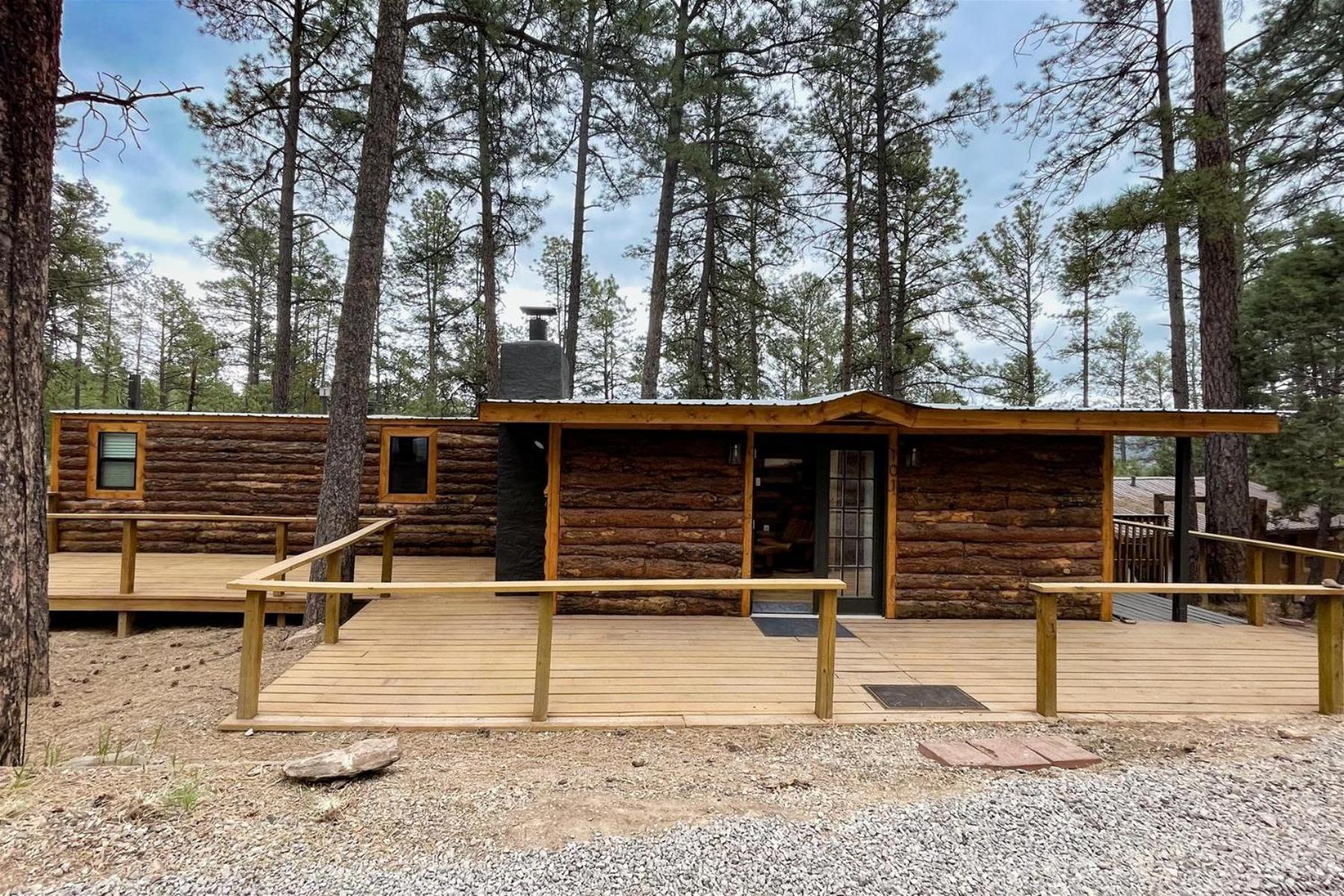 Great Little Cabin!