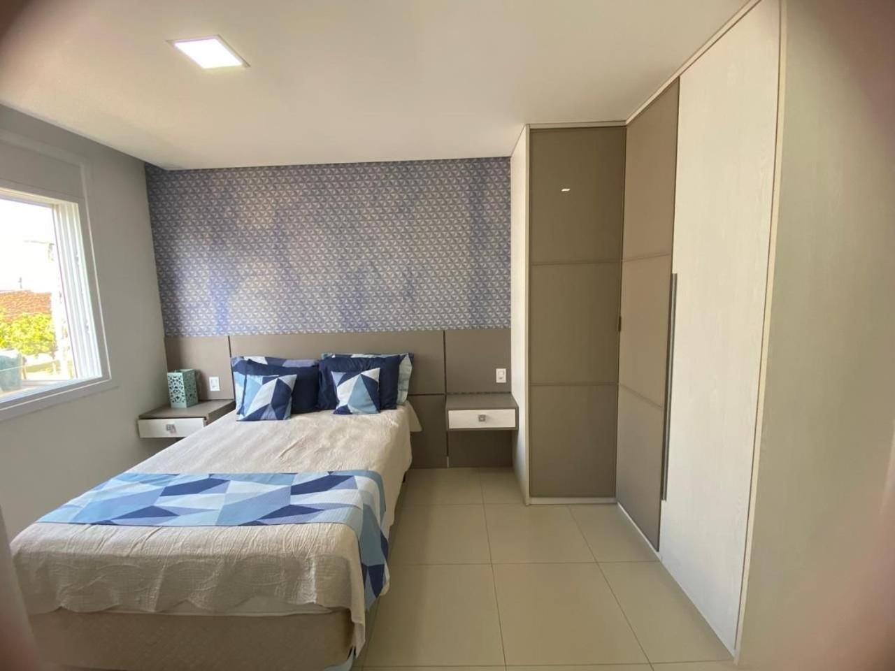 Casa Luxuosa no Condomínio Villaggio Atlântida