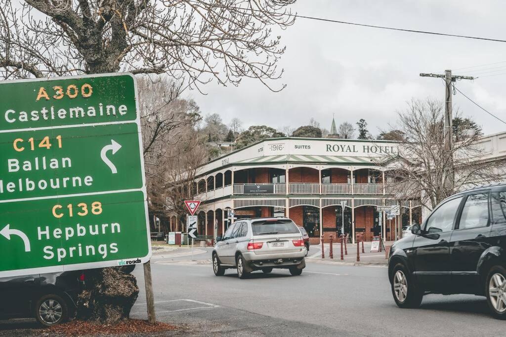 Gullyview Spa Cottage Daylesford- Walk to town