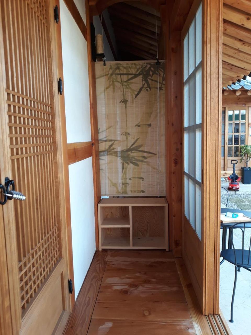 Hanok Moonstay