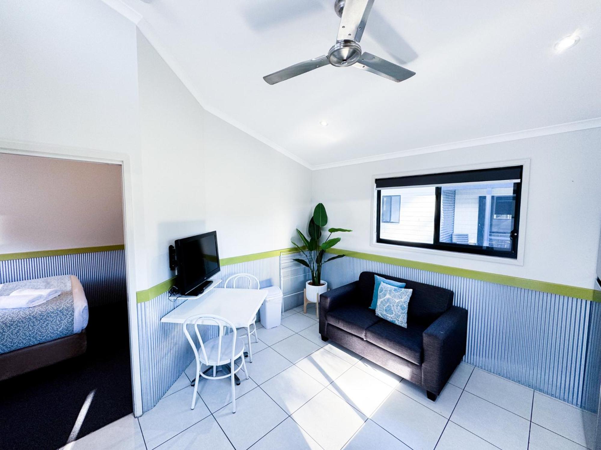 Shoal Bay Holiday Park
