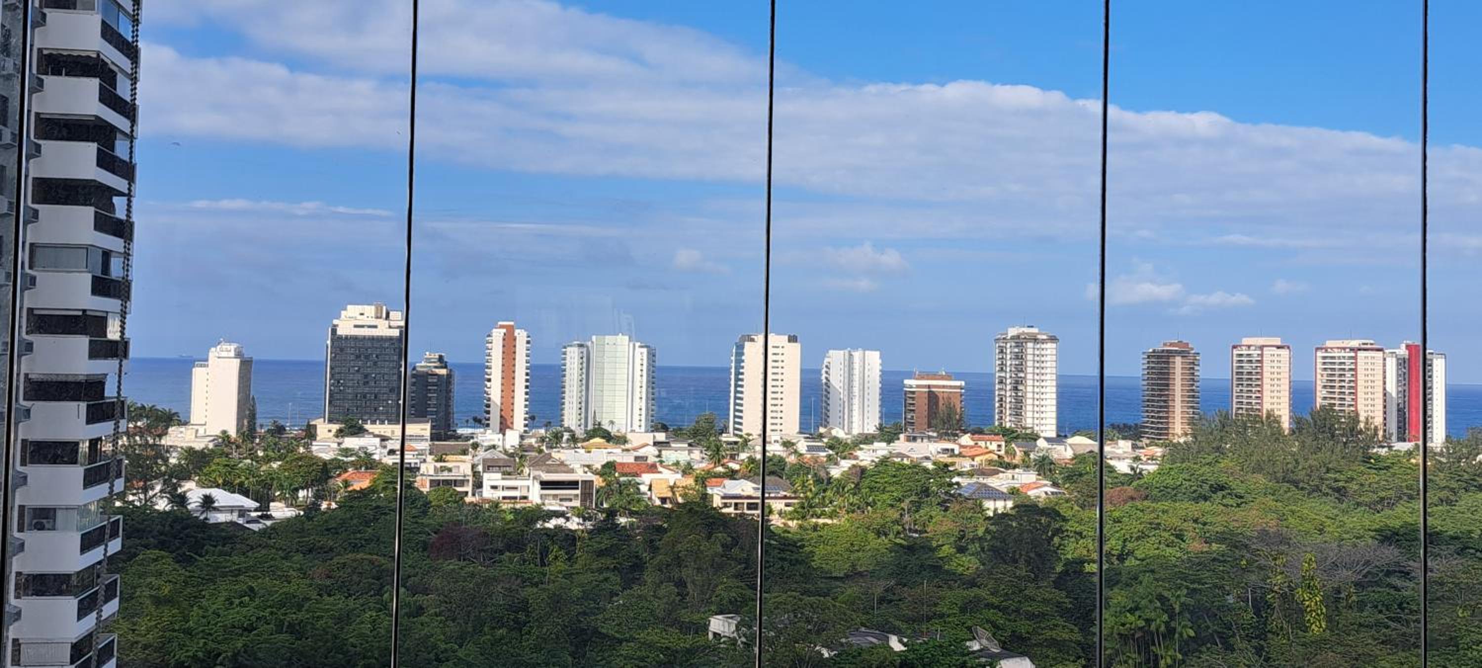 Rosa dos Ventos - Premium Luxo 5 Estrelas - Vista Mar - Barra da Tijuca - 2 Quartos, Cozinha equipada, Amplo e arejado, Ar cond, Estacionamento grátis, Res