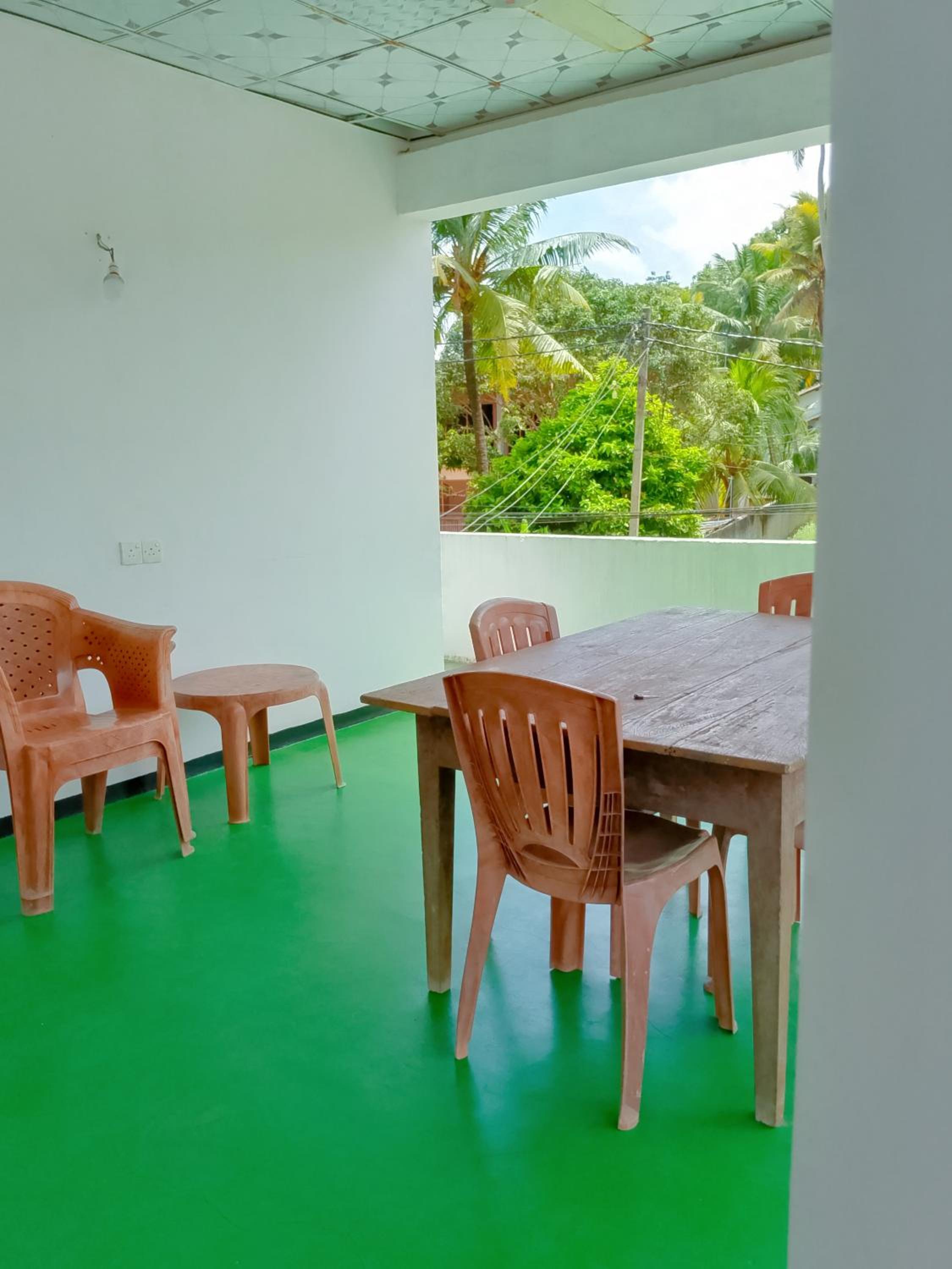 Talalla Bay Inn Beach Bungalow view 3