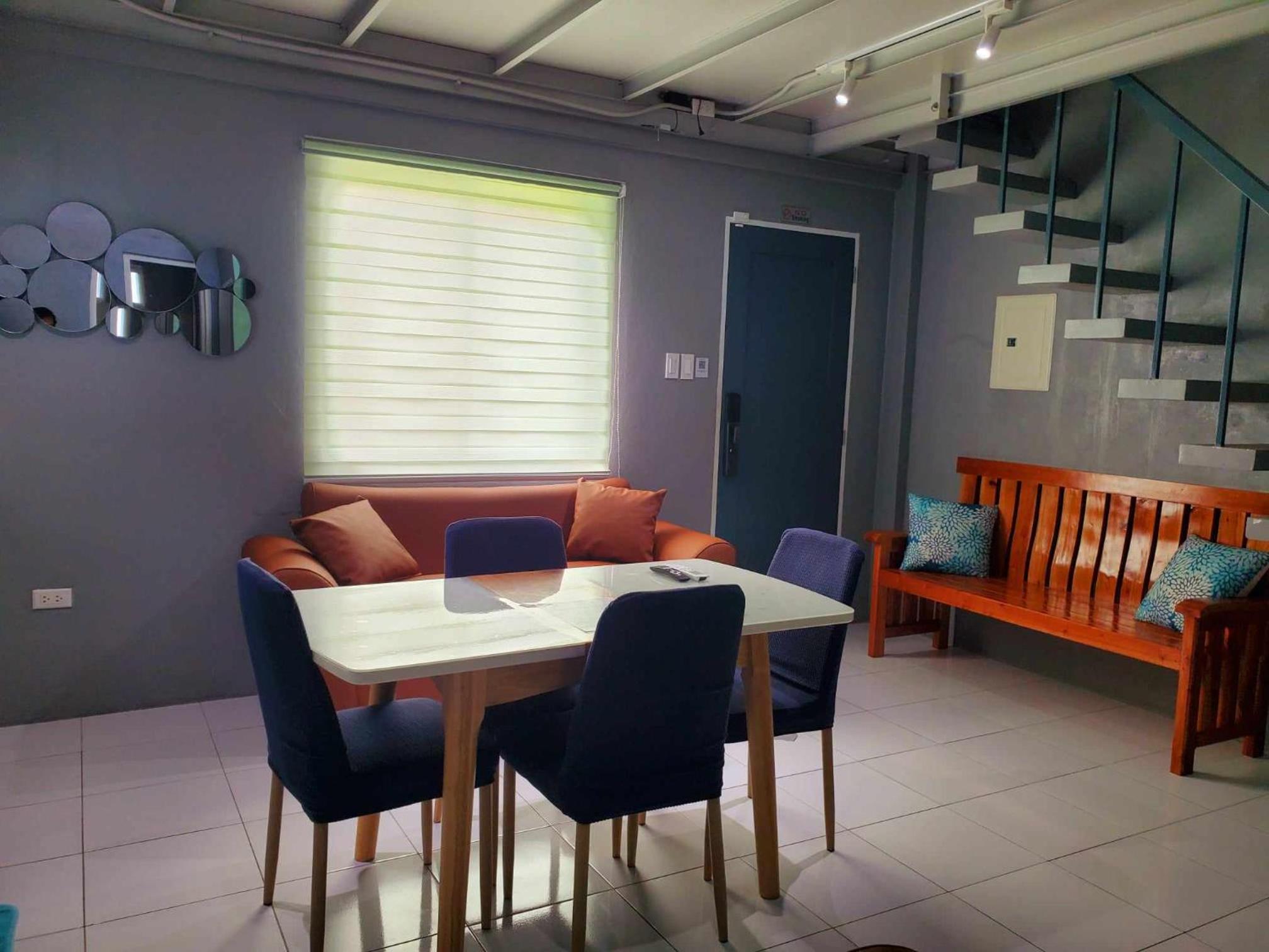 Hidden Palms Inn/Resort La Union