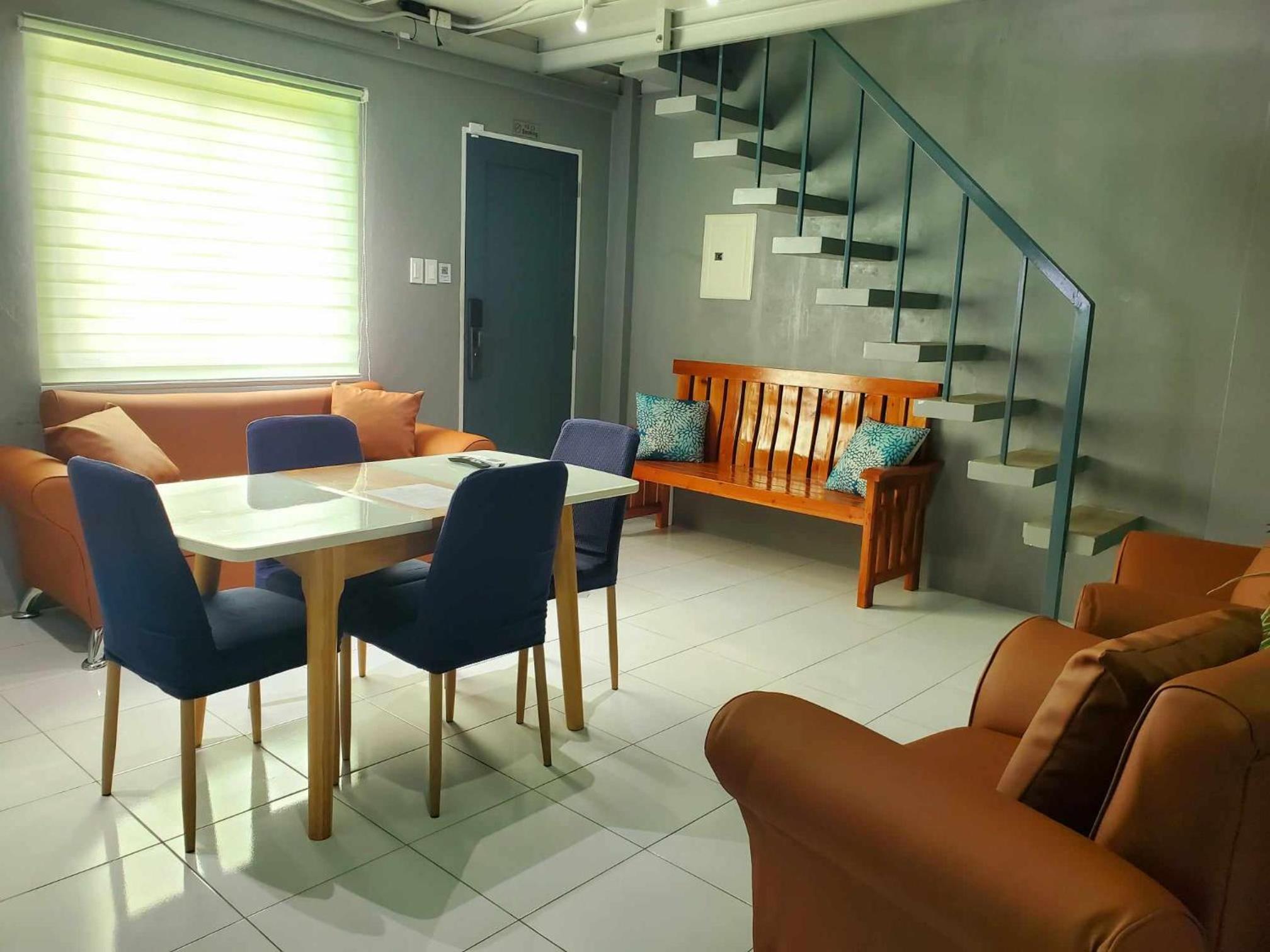 Hidden Palms Inn/Resort La Union