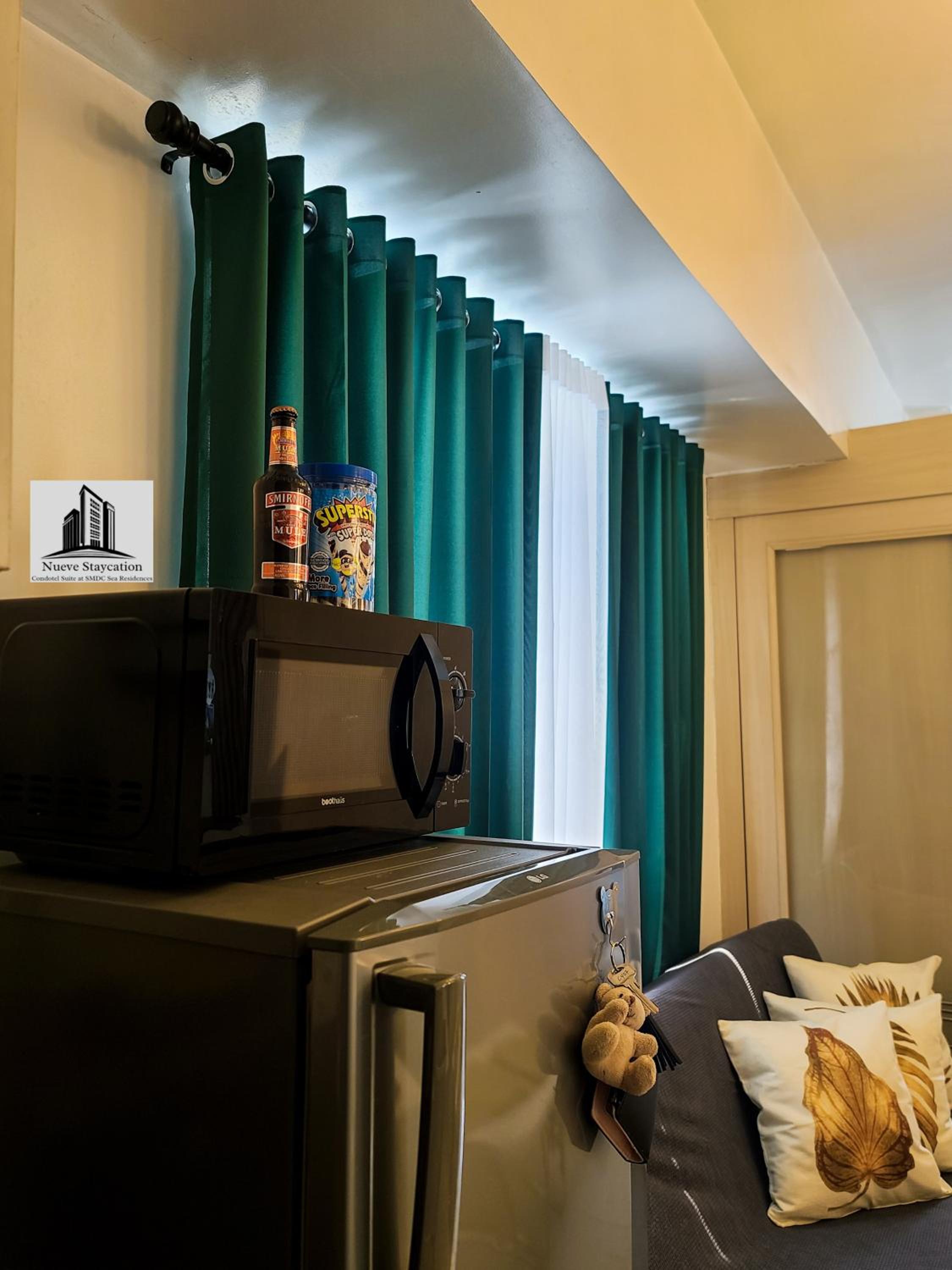 Nueve Staycation