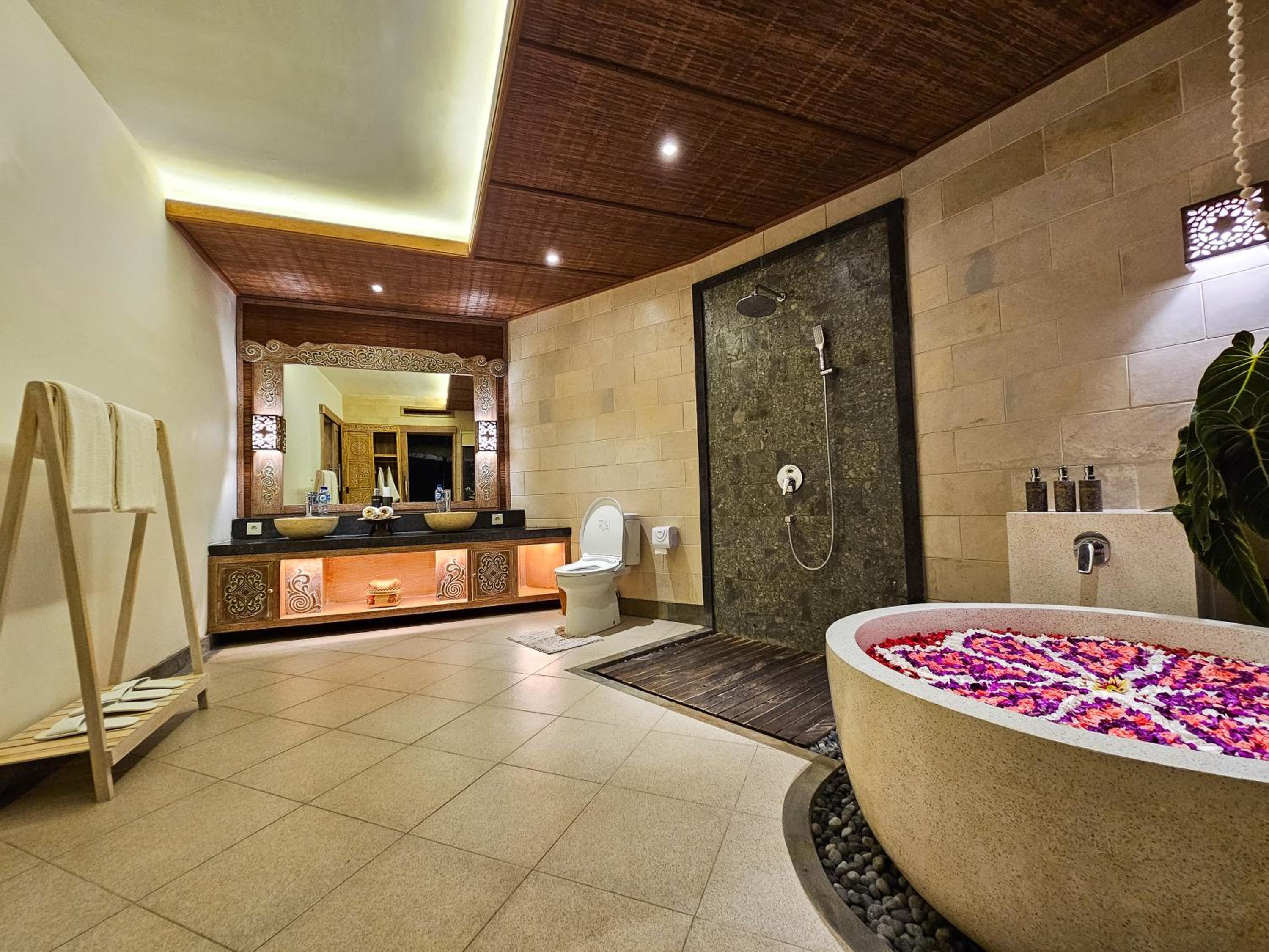 Tala Honeymoon Private Villa