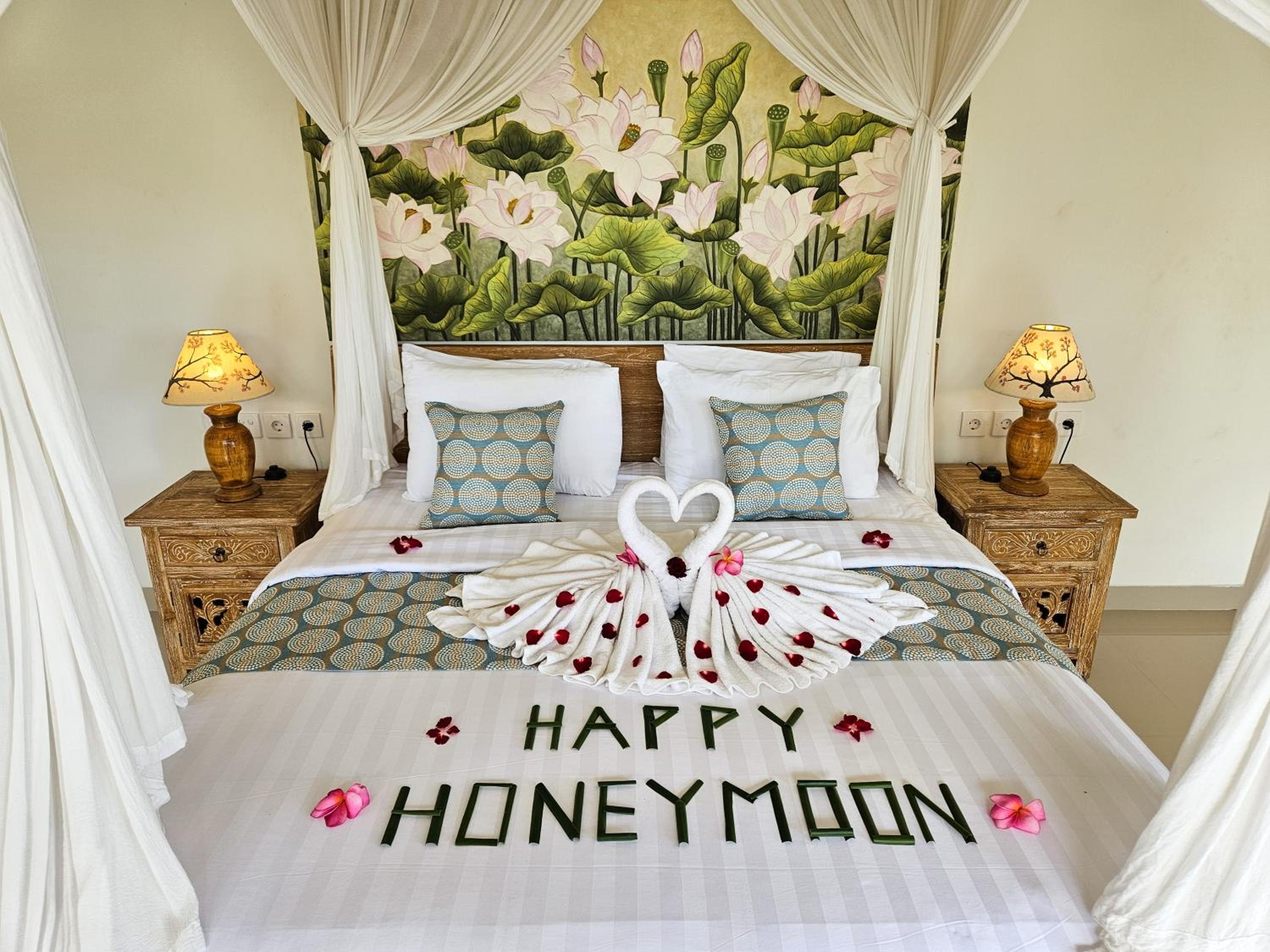 Tala Honeymoon Private Villa