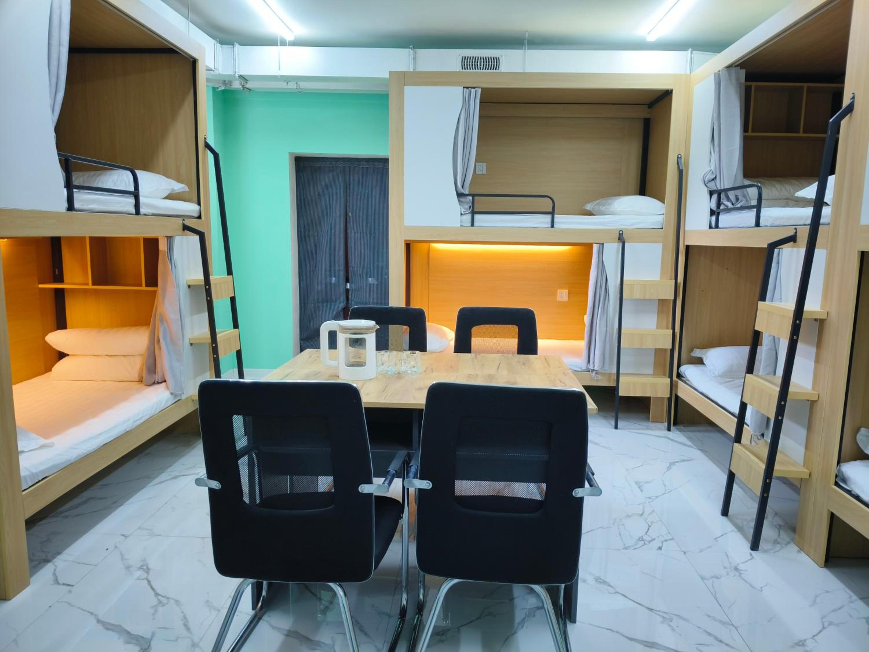 Hairhan hostel