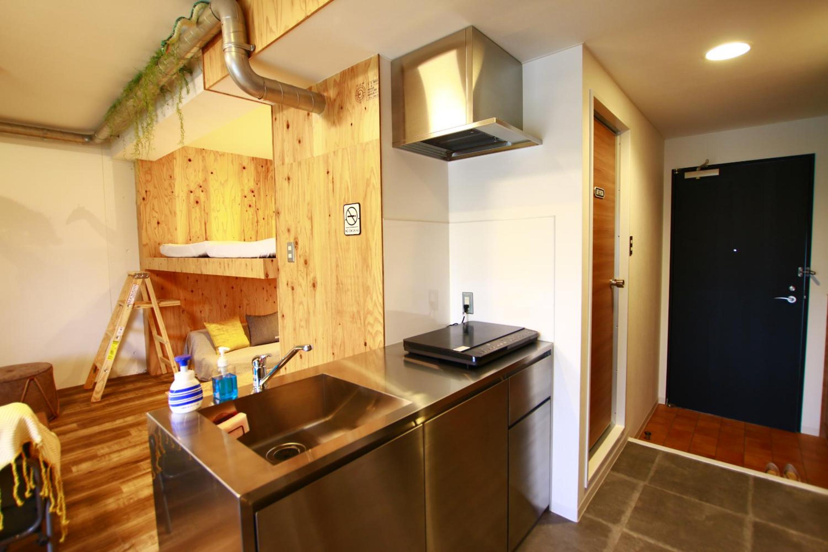 365BASE outdoor hostel