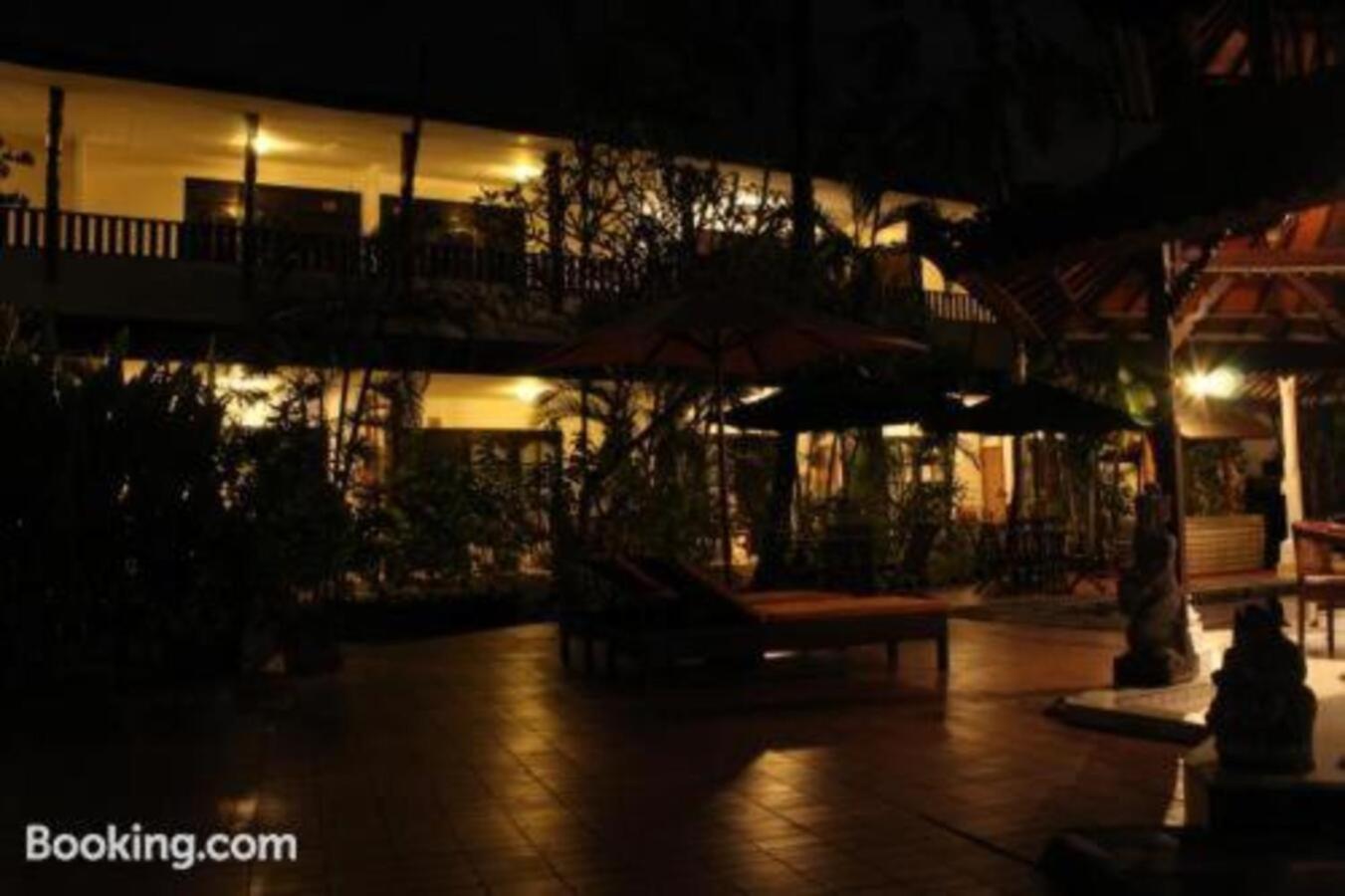 Sarinande Hotel