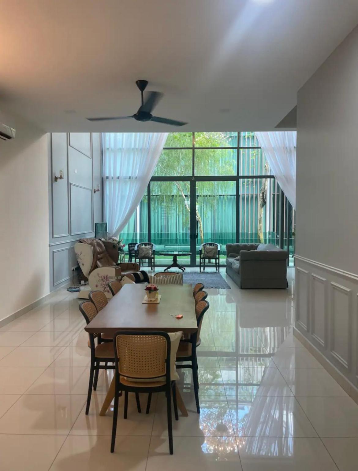 Luxury, Affordable and Spacious Private Villa with Swimming Pool & Jacuzzi for 20 plus ppl Cyberjaya photo 6