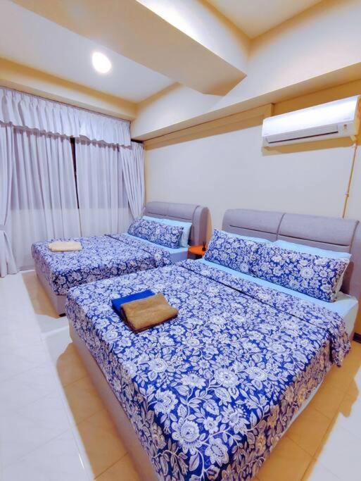 New Family Suite 2bdrms 8pax by AJ Home