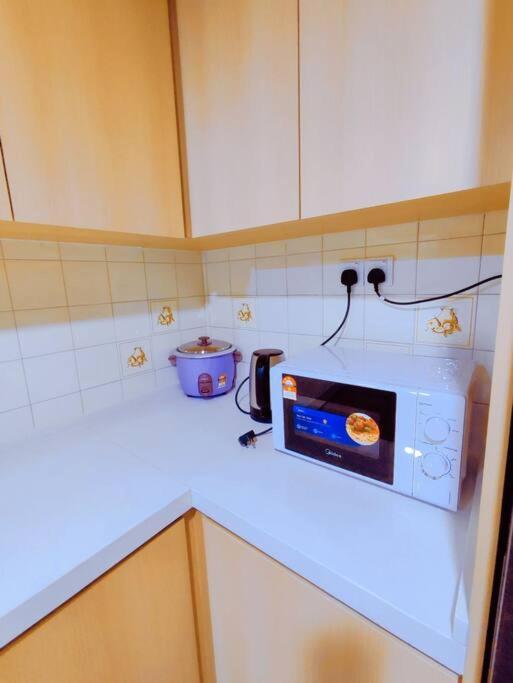 New Family Suite 2bdrms 8pax by AJ Home