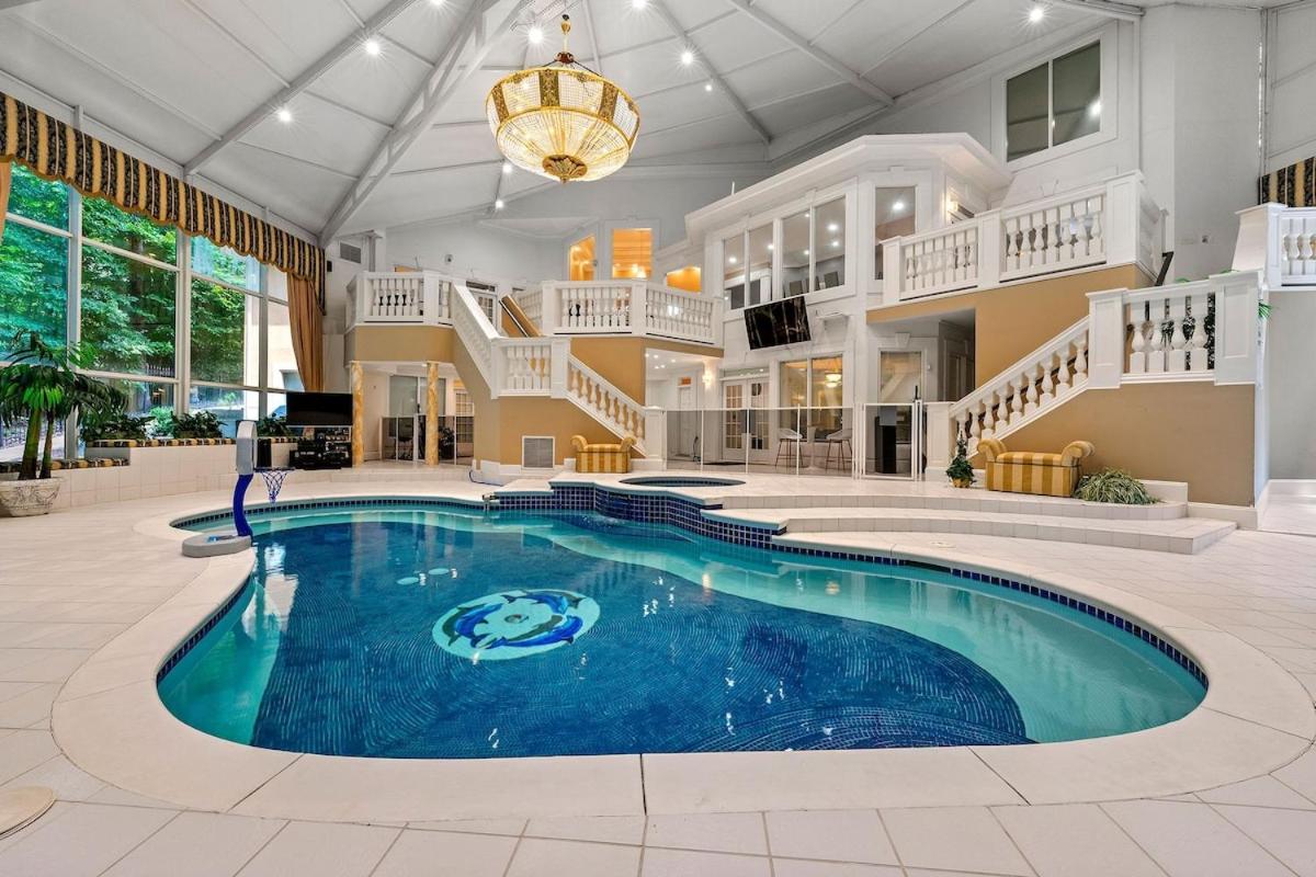 Mansion-Pool-Bball Court-Gym-Spa