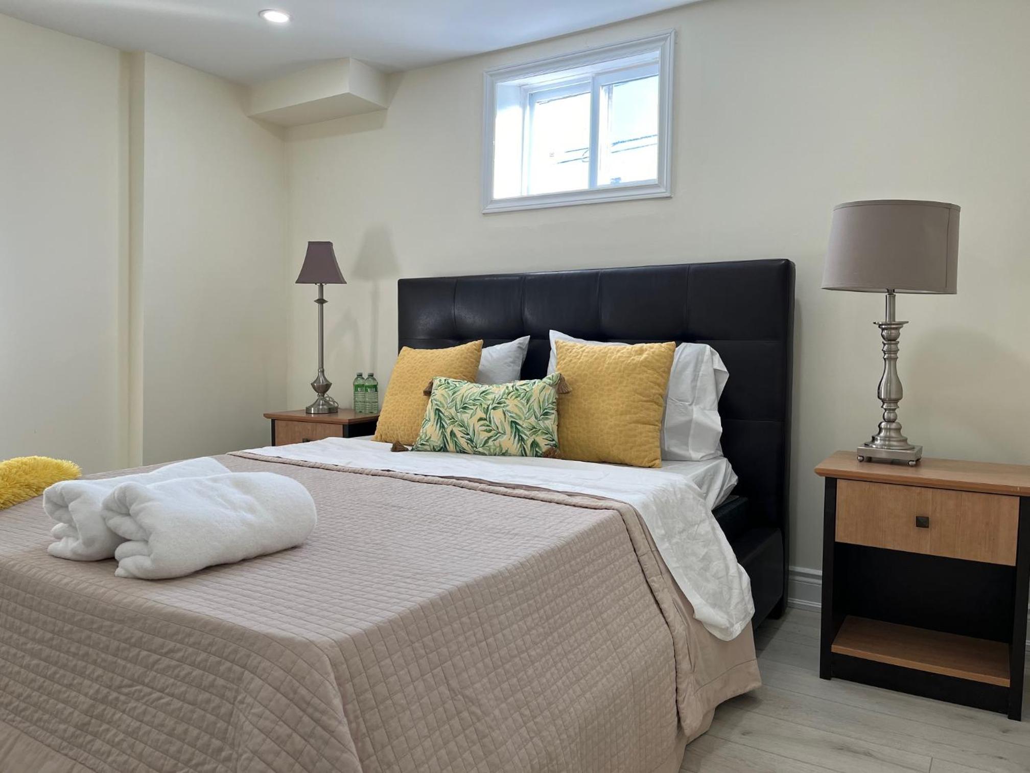 Comfortable Basement Home in Oakville, Ontario , Canada