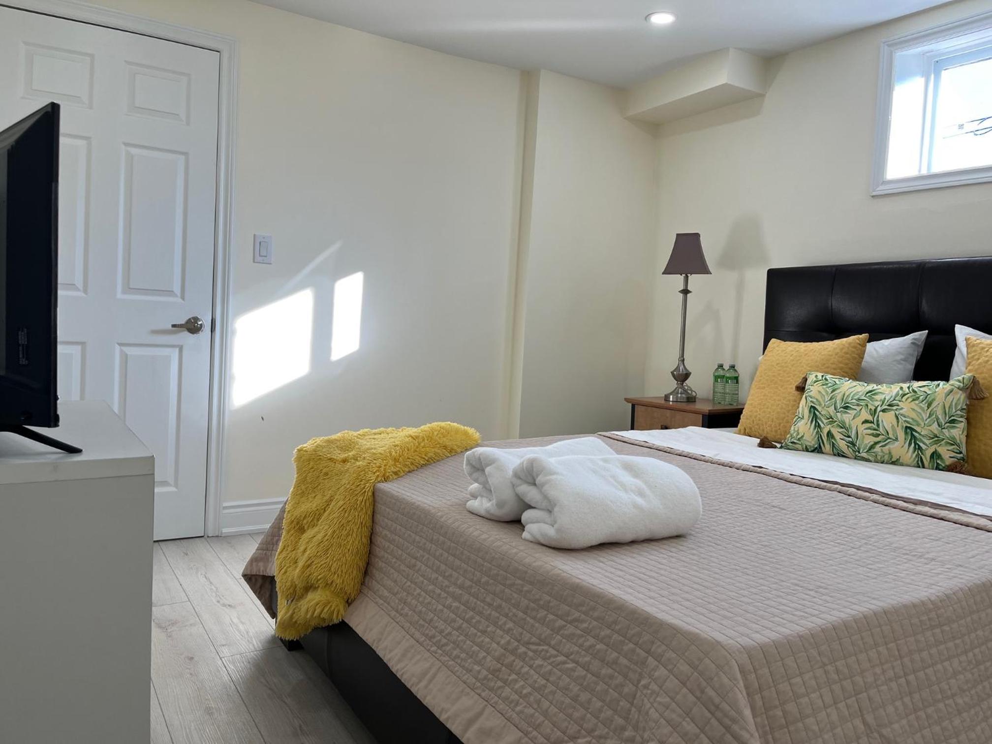 Comfortable Basement Home in Oakville, Ontario , Canada
