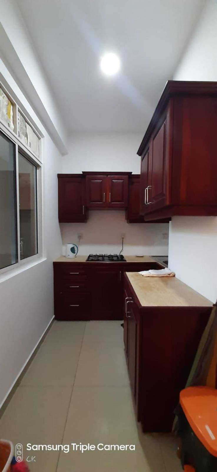 34 span tower Ebernizer Place , Dehiwala