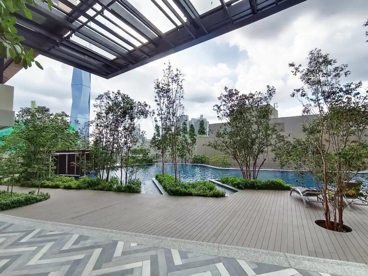 Premium Suites by Home Horizon at Lucentia Residence