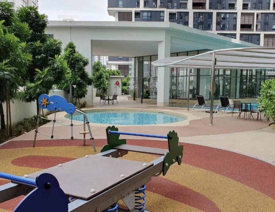 OOAK SUITES AT MONT KIARA KUALA LUMPUR
