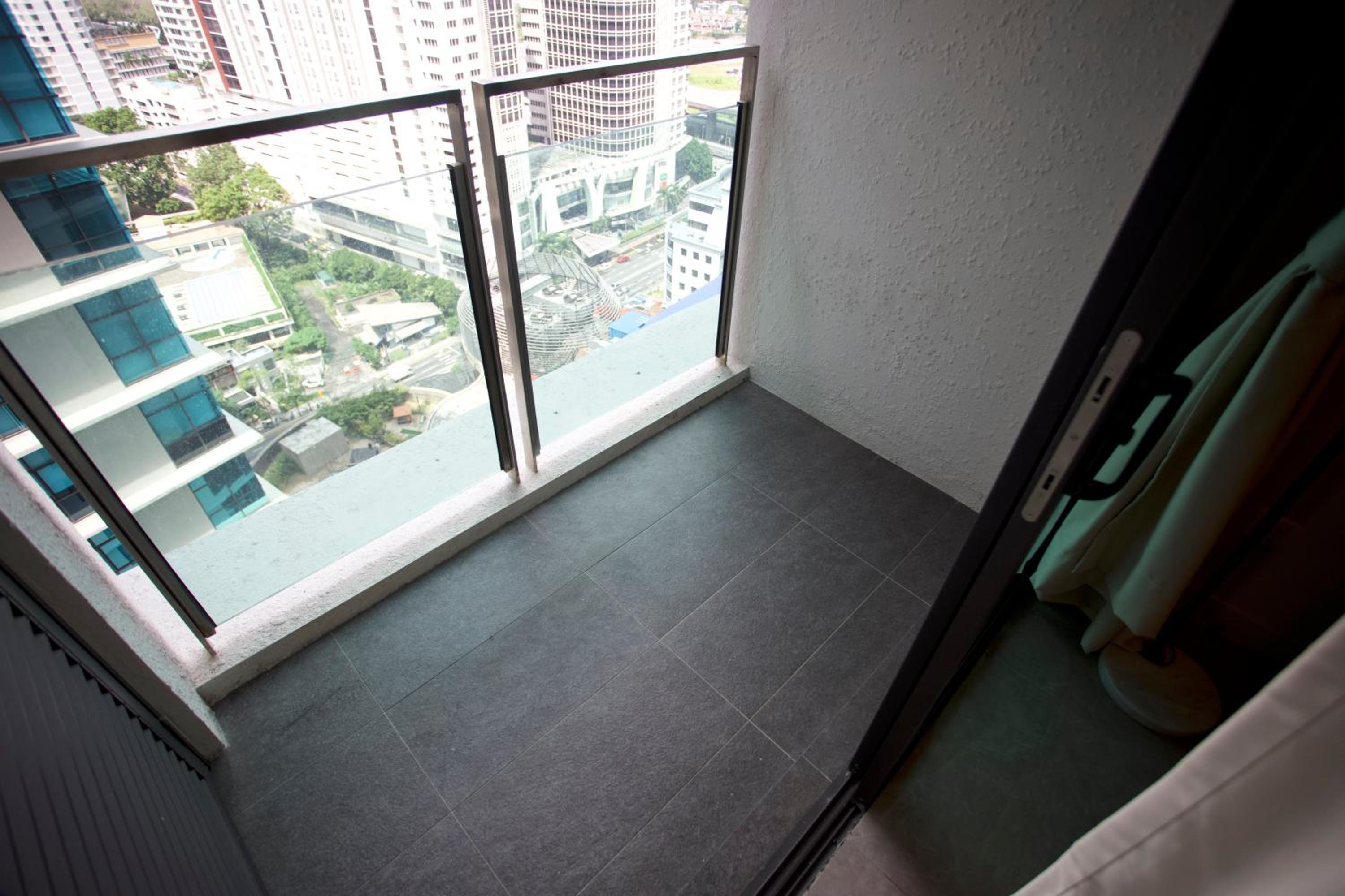 OOAK SUITES AT MONT KIARA KUALA LUMPUR