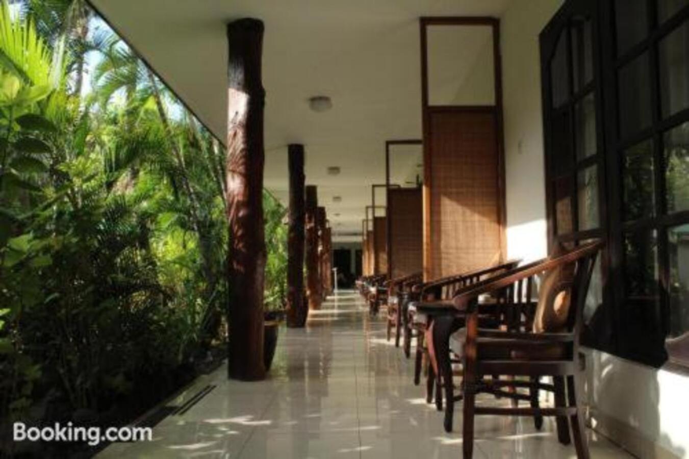 Sarinande Hotel