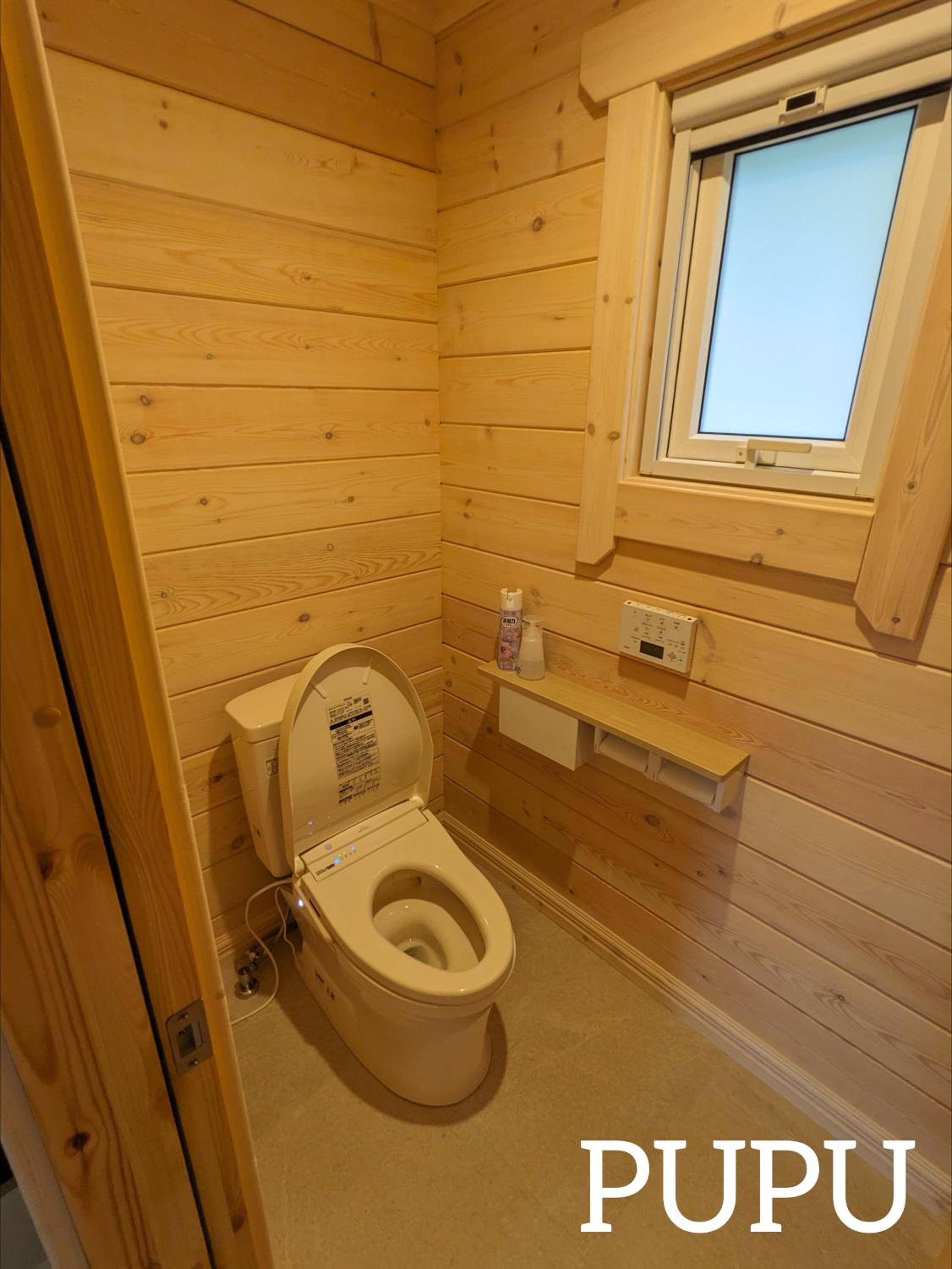 Photo 33