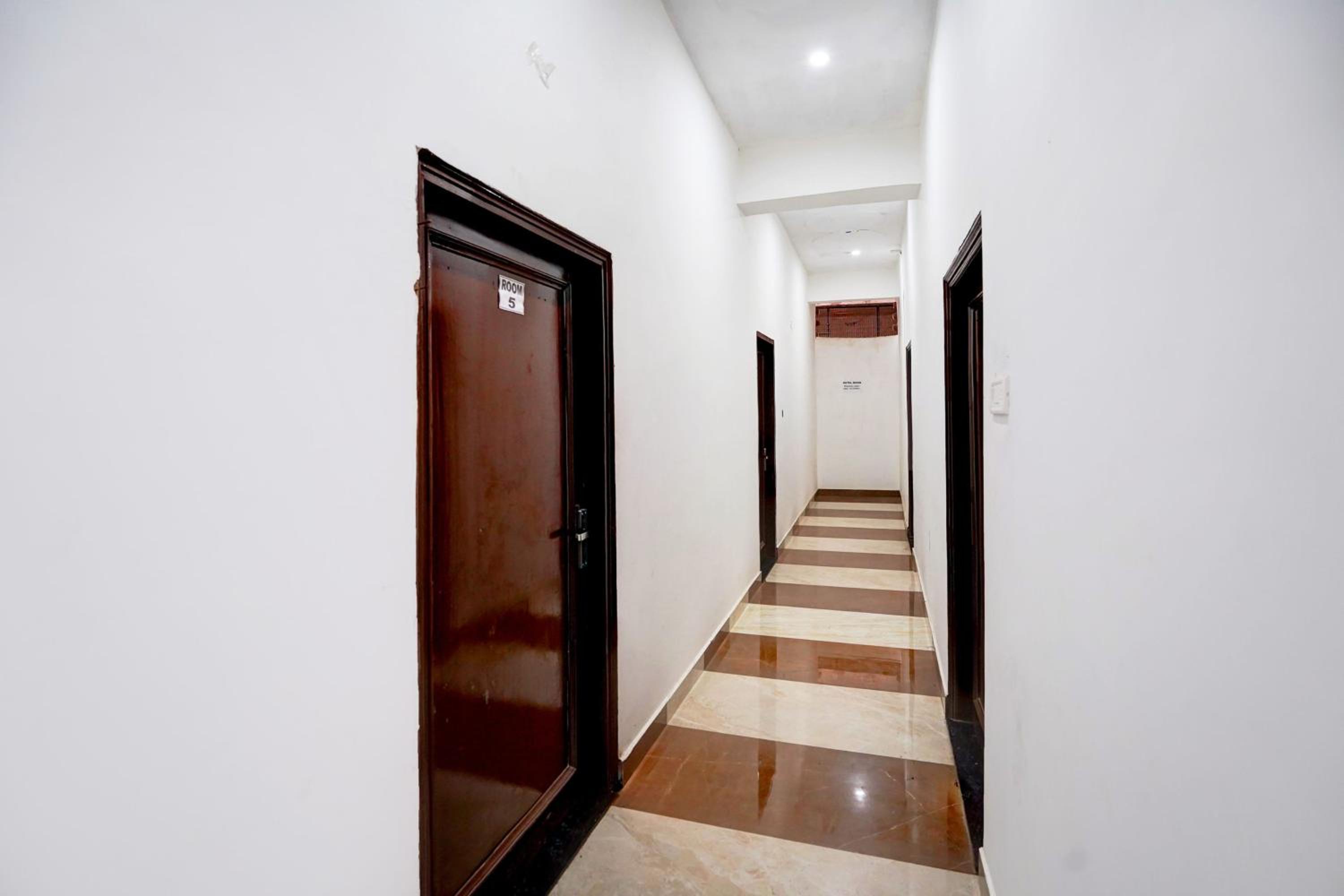 Photo 18