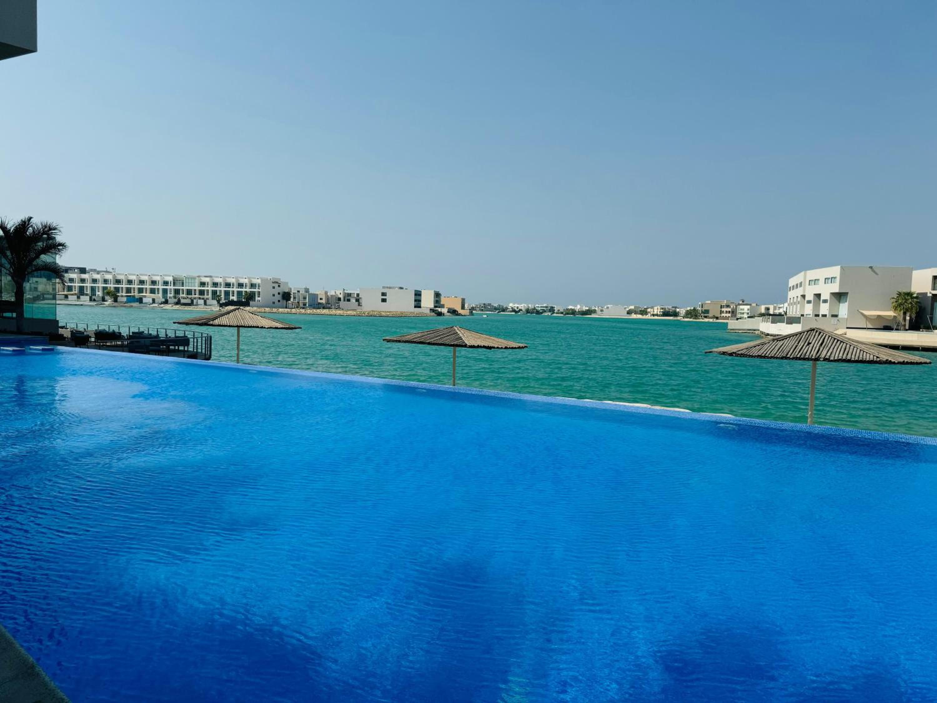 Dragon Beach Hotel