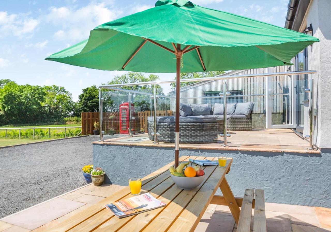 3 Bed in Talwrn oc-bow229