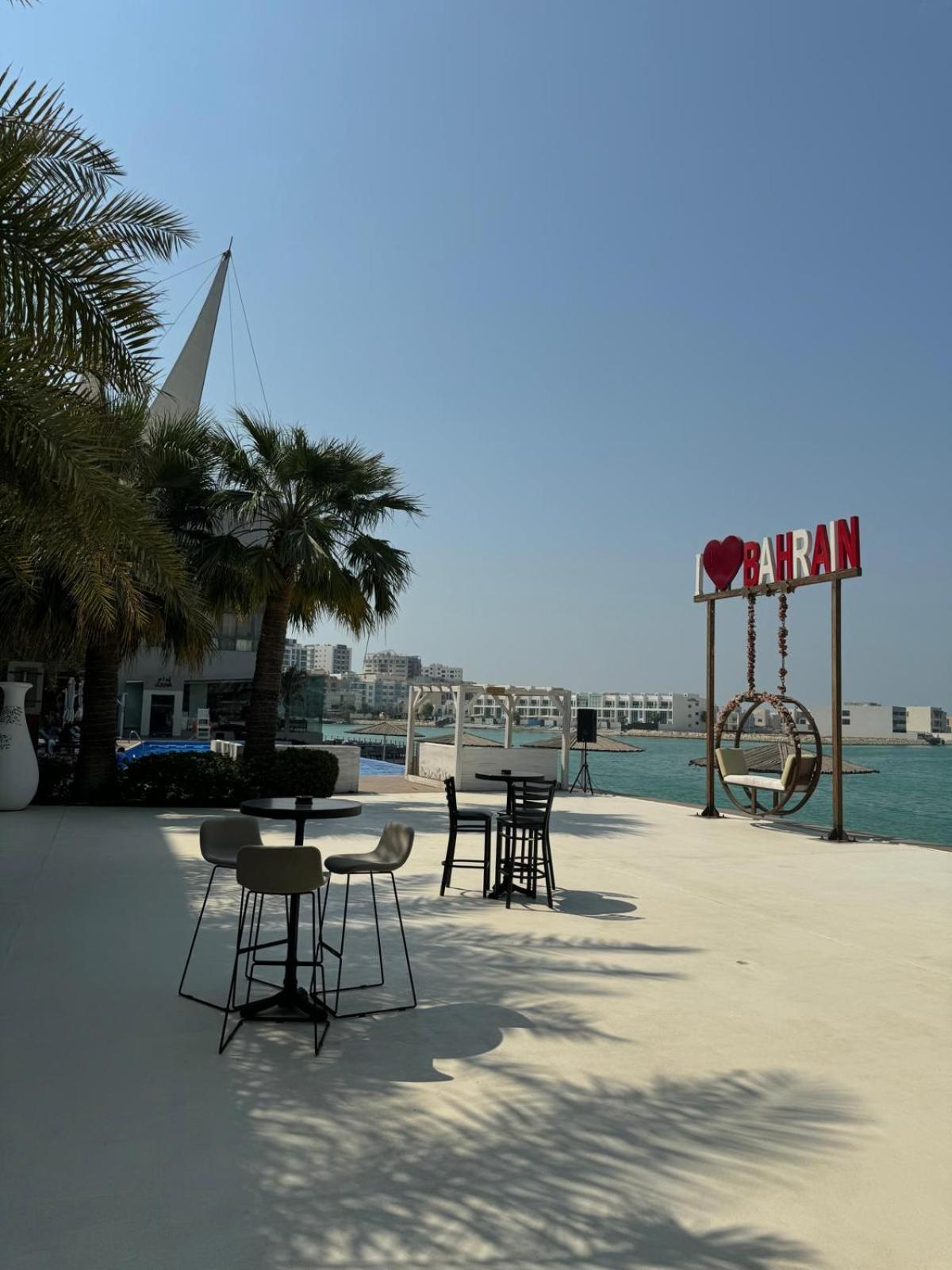 Dragon Beach Hotel